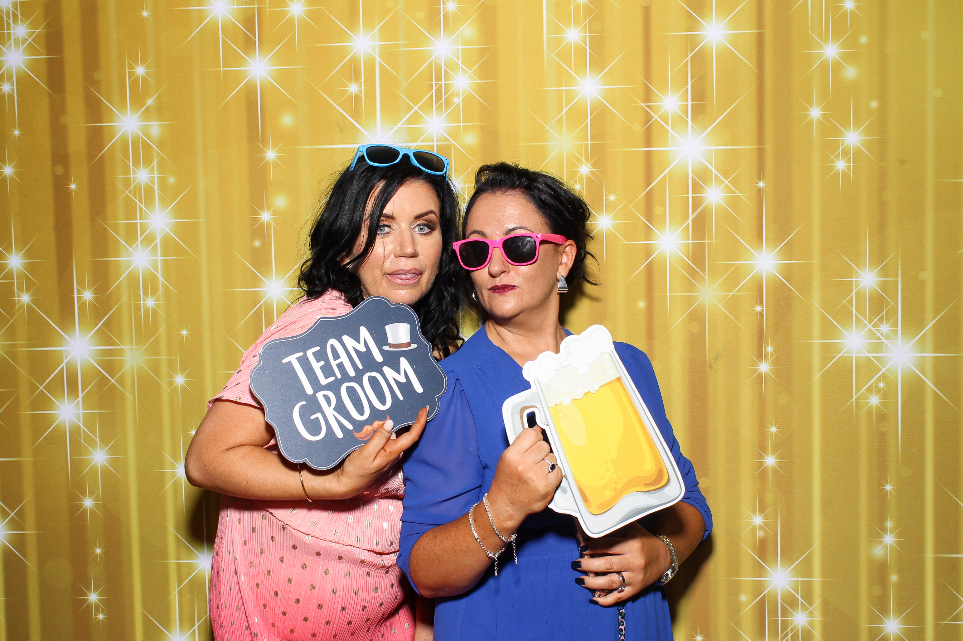 Emma & Niall | View more photos from the event at gallery.snapmagic.ie/u/SnapMagic/Emma-Niall