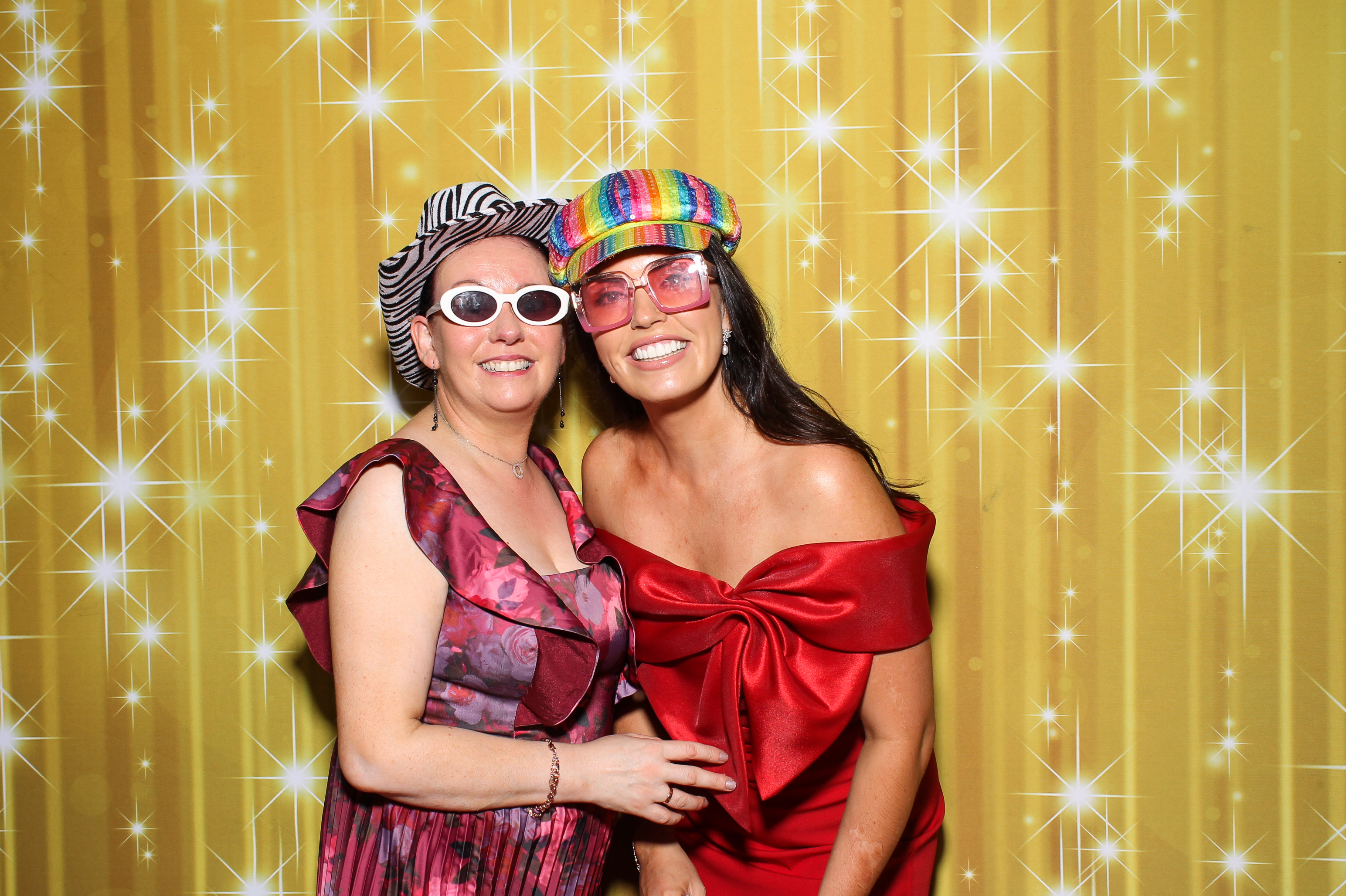 Emma & Niall | View more photos from the event at gallery.snapmagic.ie/u/SnapMagic/Emma-Niall