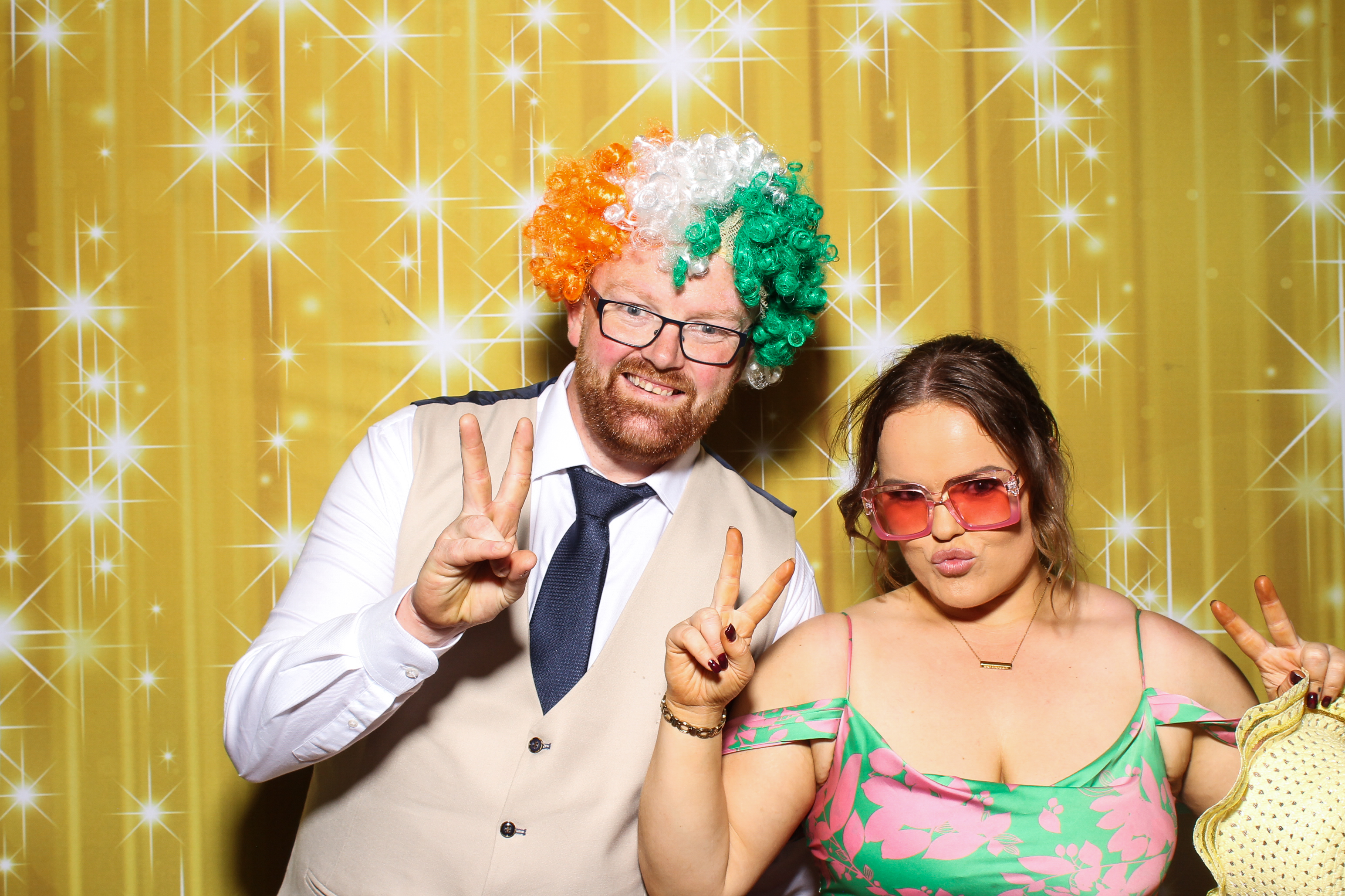 Emma & Niall | View more photos from the event at gallery.snapmagic.ie/u/SnapMagic/Emma-Niall