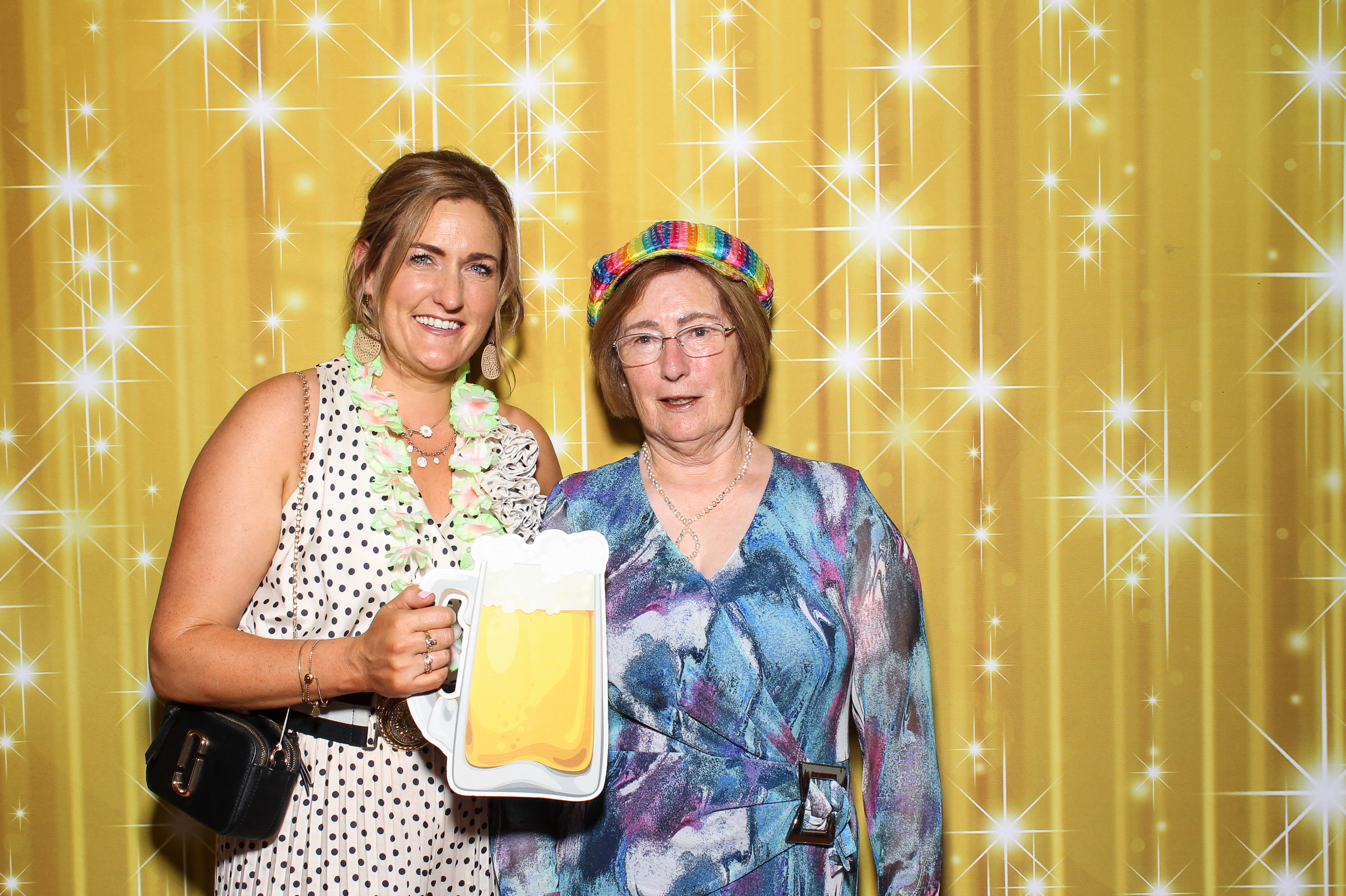 Emma & Niall | View more photos from the event at gallery.snapmagic.ie/u/SnapMagic/Emma-Niall