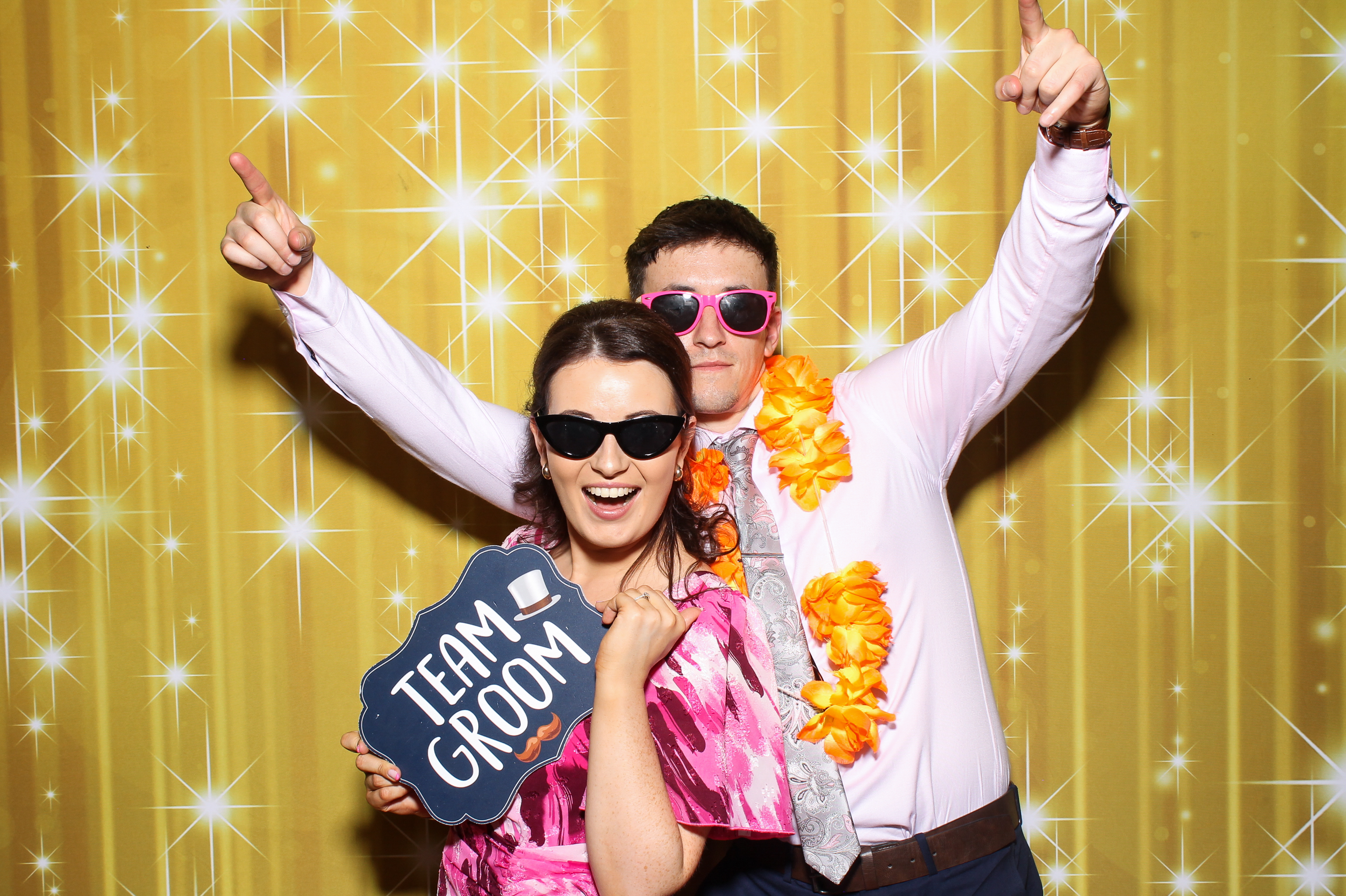 Emma & Niall | View more photos from the event at gallery.snapmagic.ie/u/SnapMagic/Emma-Niall