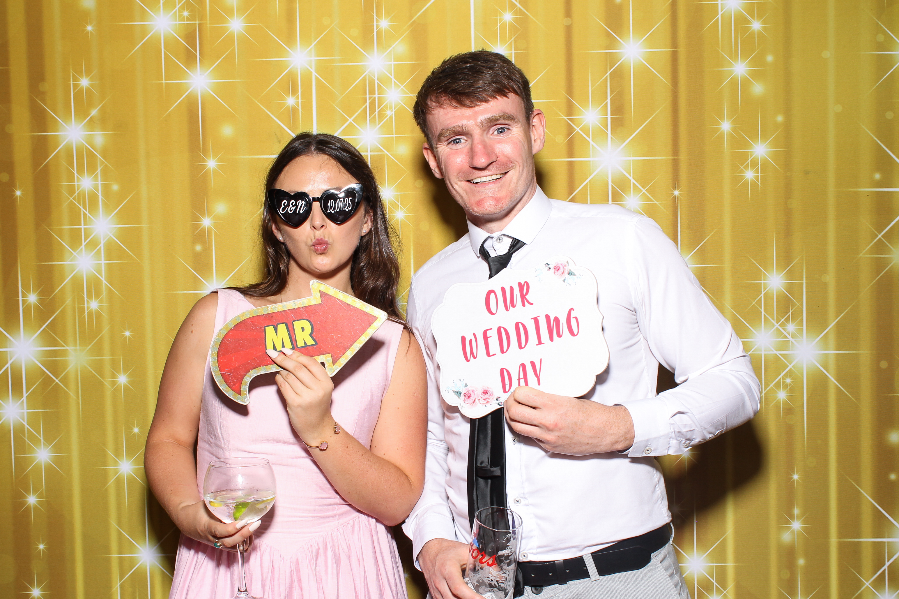 Emma & Niall | View more photos from the event at gallery.snapmagic.ie/u/SnapMagic/Emma-Niall