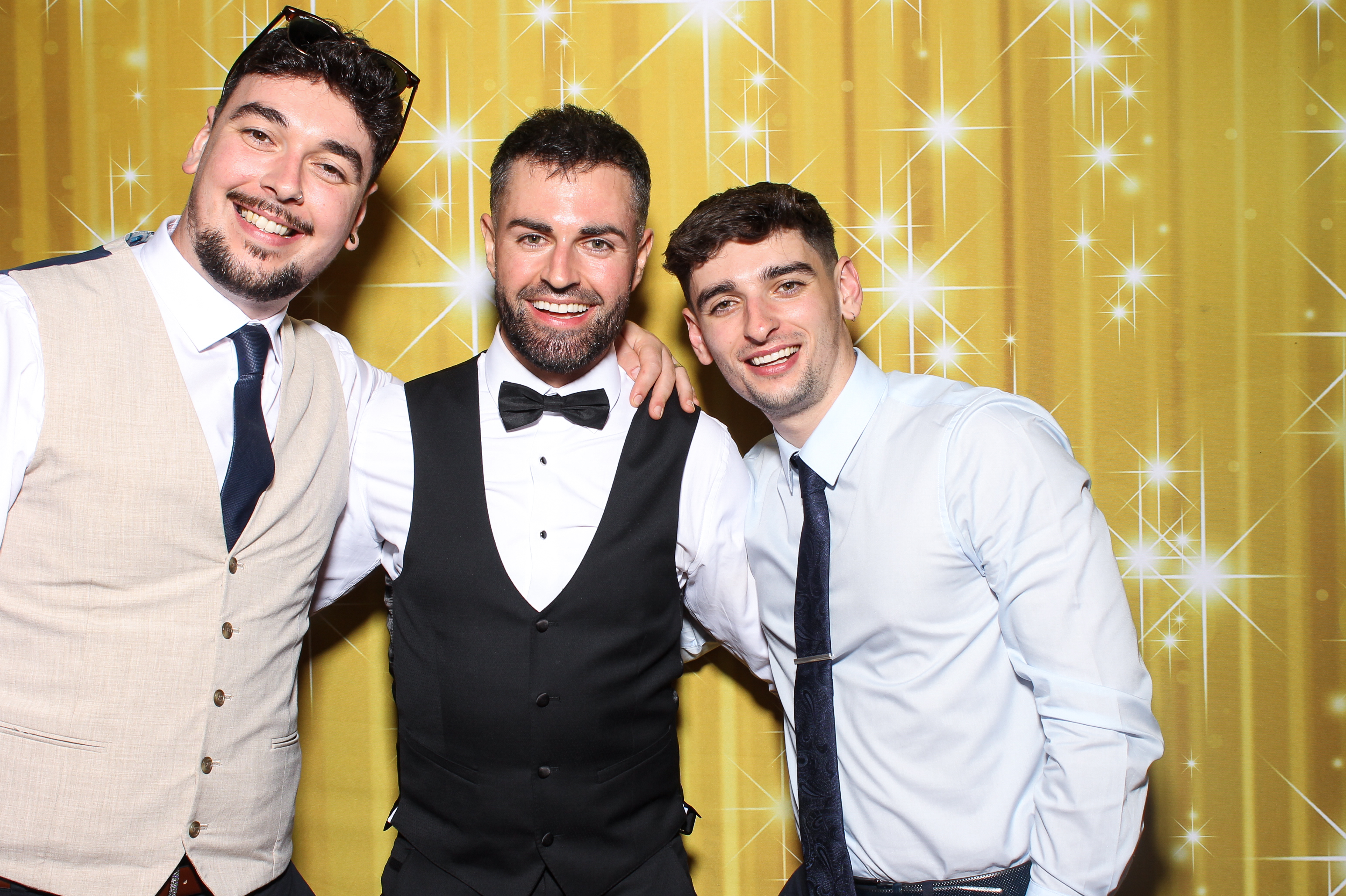 Emma & Niall | View more photos from the event at gallery.snapmagic.ie/u/SnapMagic/Emma-Niall