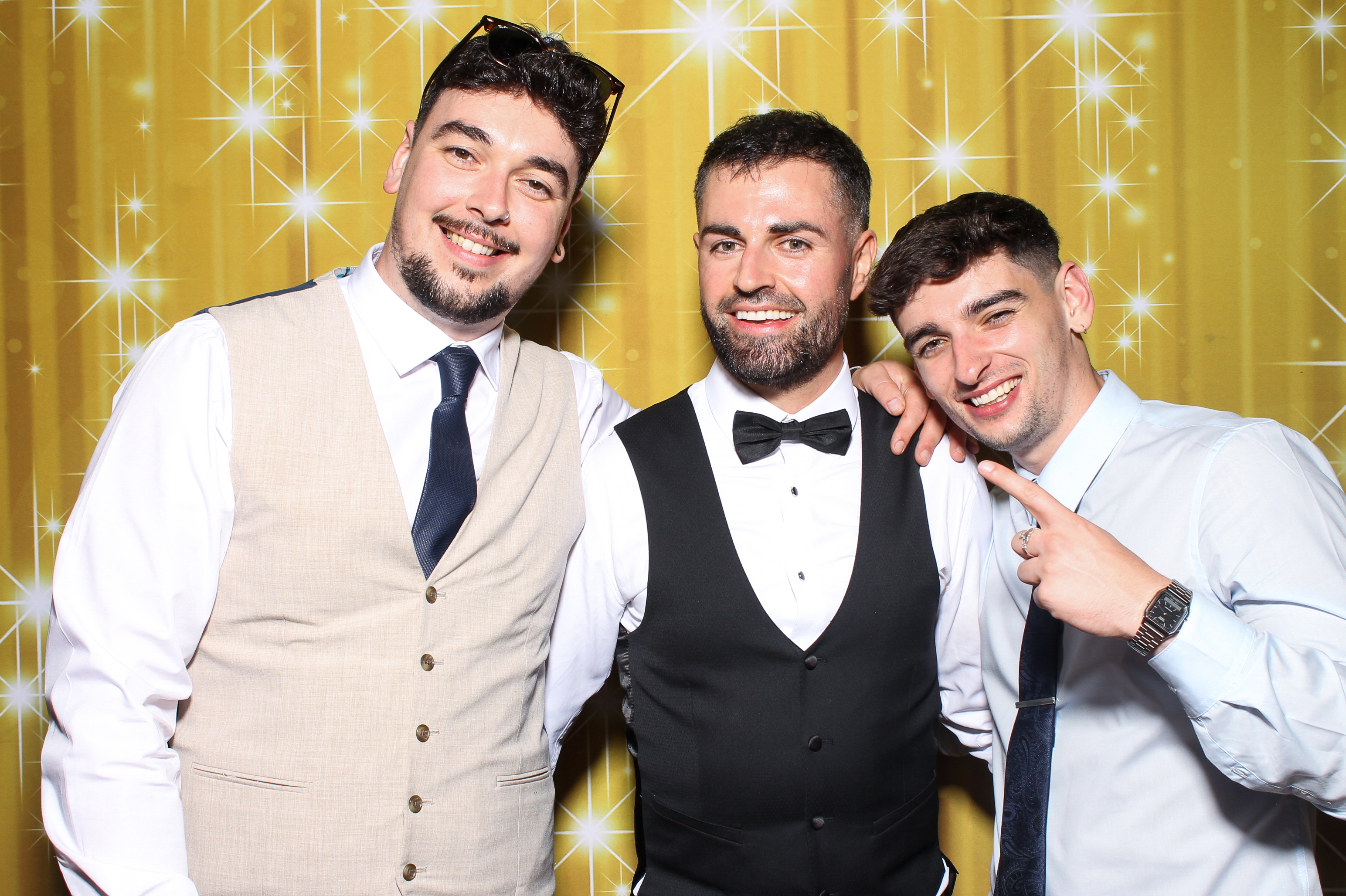 Emma & Niall | View more photos from the event at gallery.snapmagic.ie/u/SnapMagic/Emma-Niall