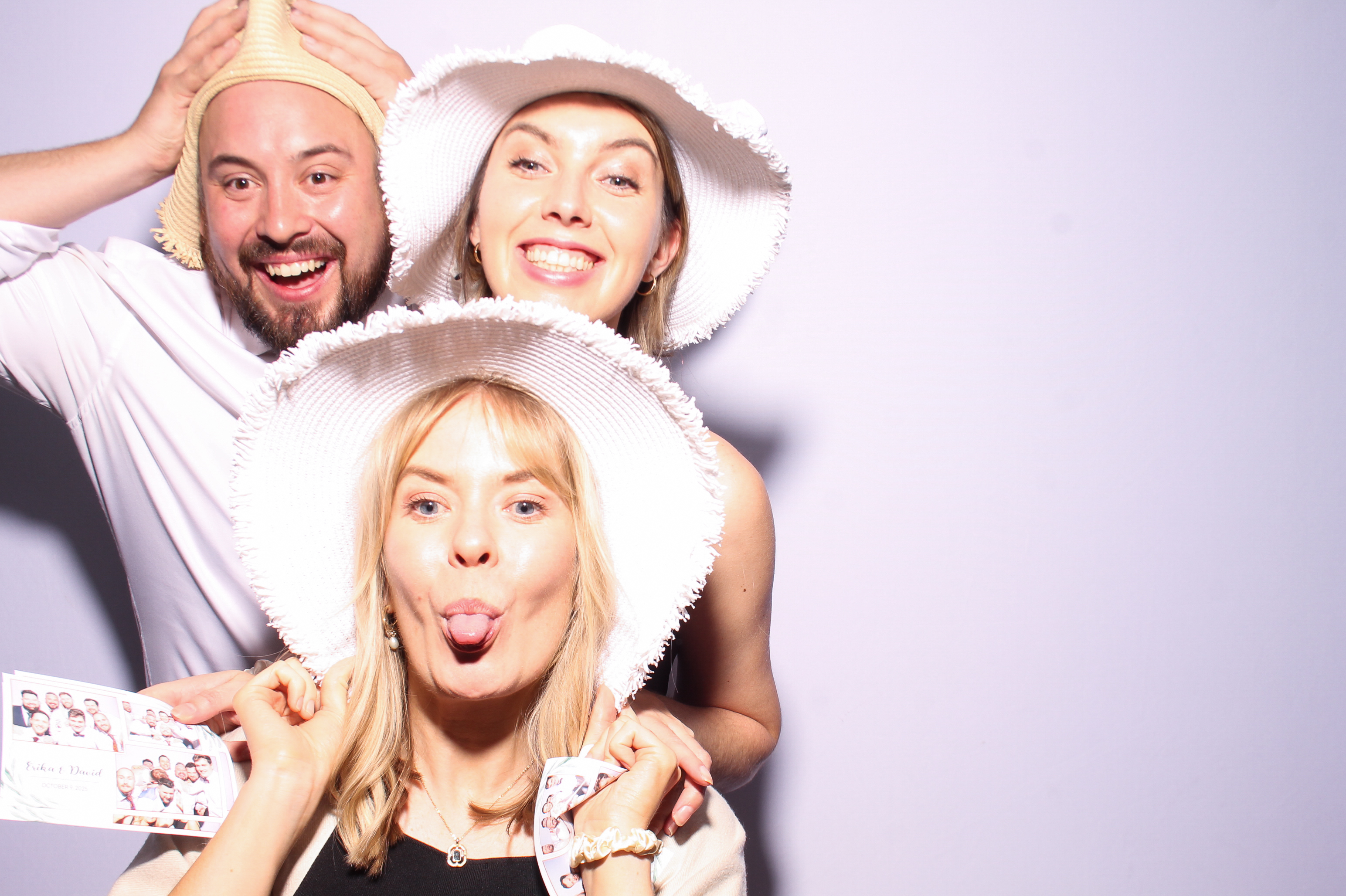 Erika & David | View more photos from the event at gallery.snapmagic.ie/u/SnapMagic/Erika-David