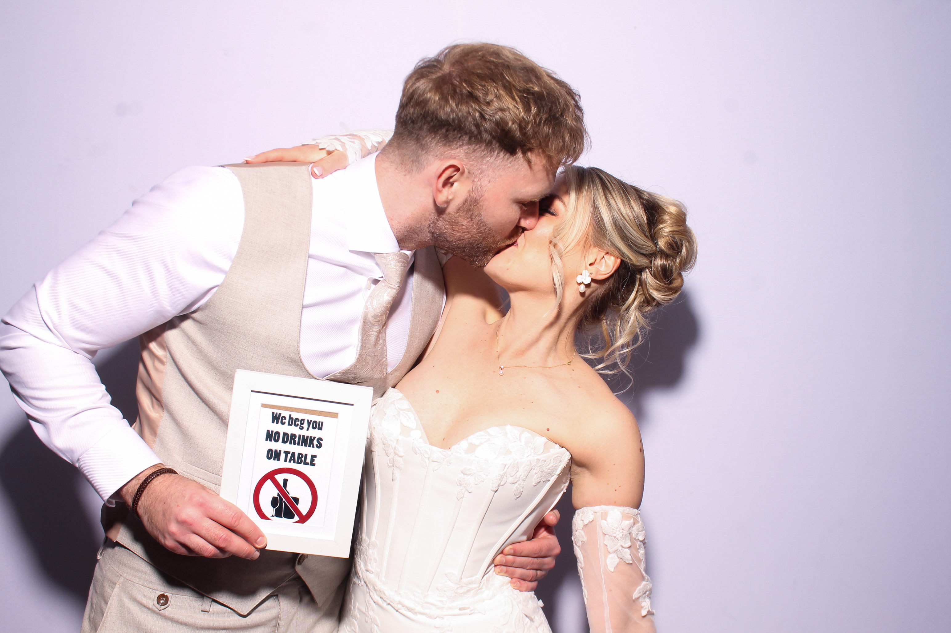 Erika & David | View more photos from the event at gallery.snapmagic.ie/u/SnapMagic/Erika-David