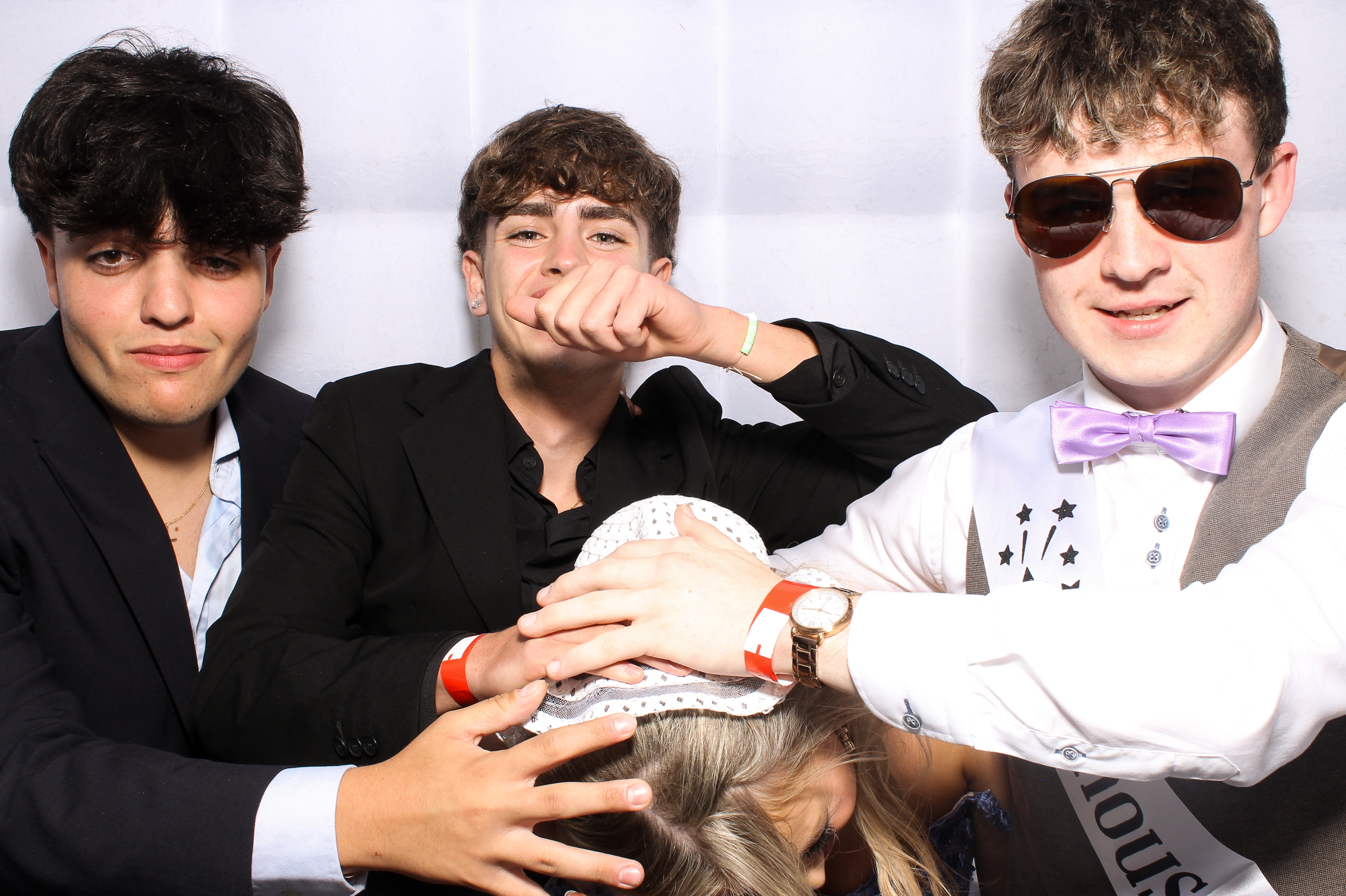 Gortnor Abbey & St.Tiernan's Grad | View more photos from the event at gallery.snapmagic.ie/u/SnapMagic/Gortnor-Abbey-StTiernans-Grad