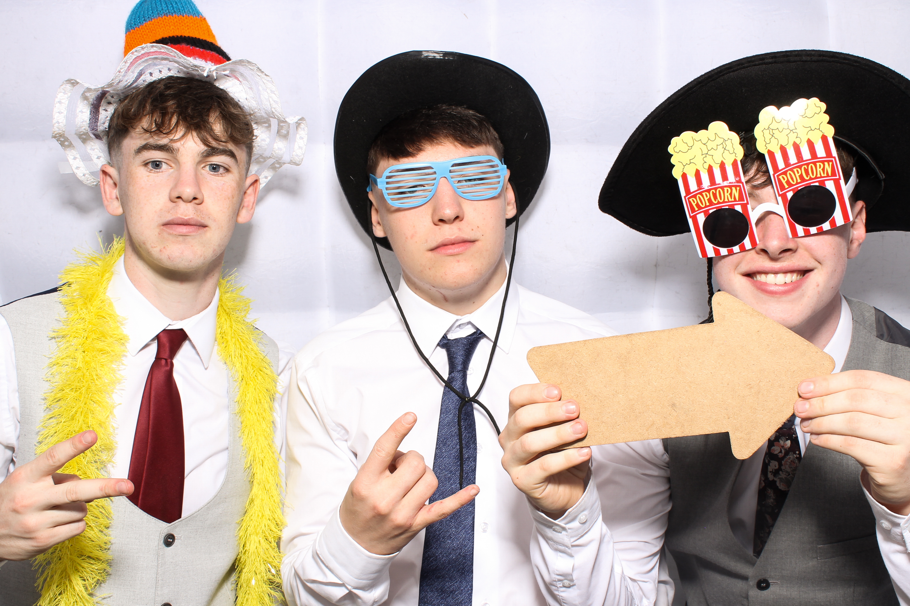 Gortnor Abbey & St.Tiernan's Grad | View more photos from the event at gallery.snapmagic.ie/u/SnapMagic/Gortnor-Abbey-StTiernans-Grad