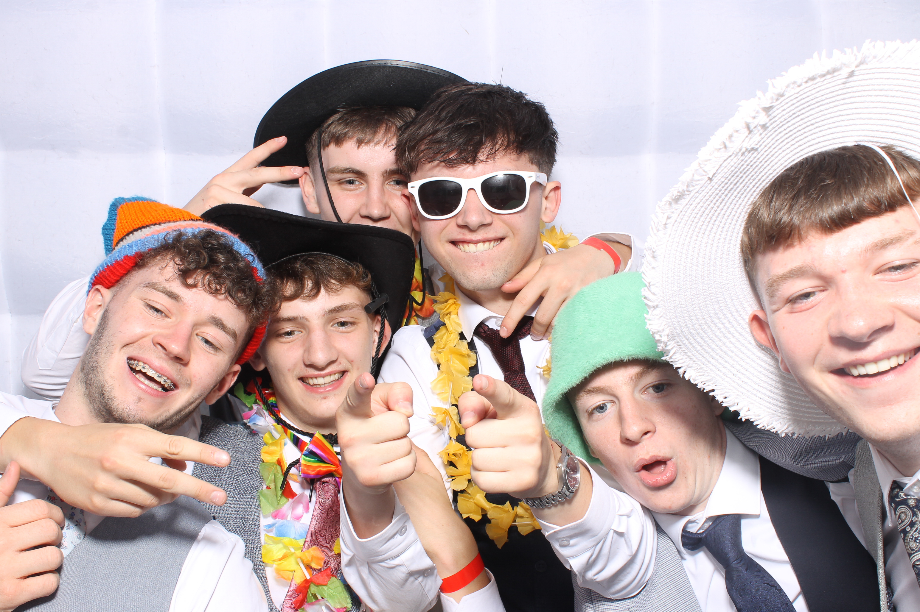 Gortnor Abbey & St.Tiernan's Grad | View more photos from the event at gallery.snapmagic.ie/u/SnapMagic/Gortnor-Abbey-StTiernans-Grad