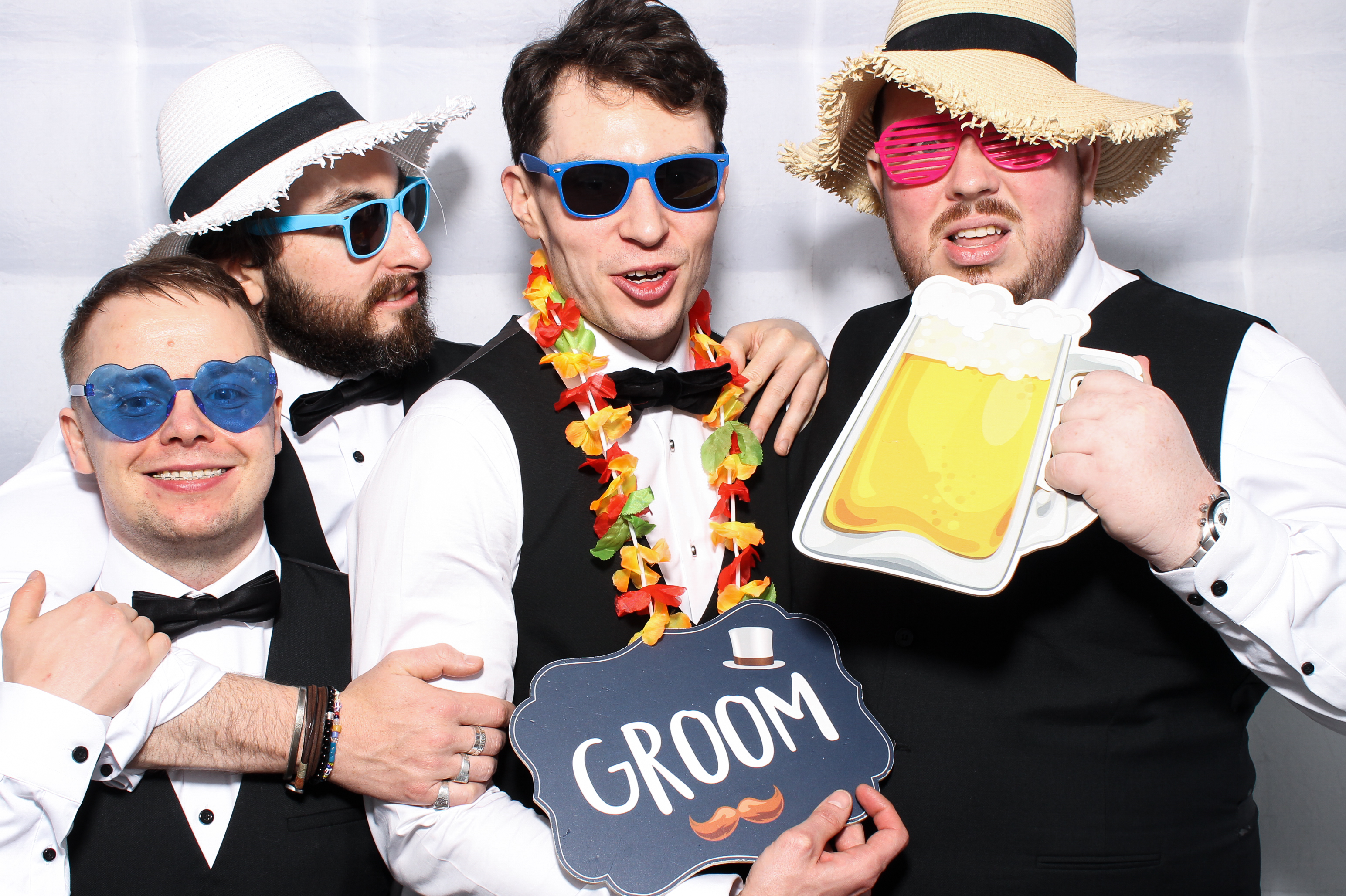 Grace & Fearghal's Wedding | View more photos from the event at gallery.snapmagic.ie/u/SnapMagic/Grace-Fearghals-Wedding