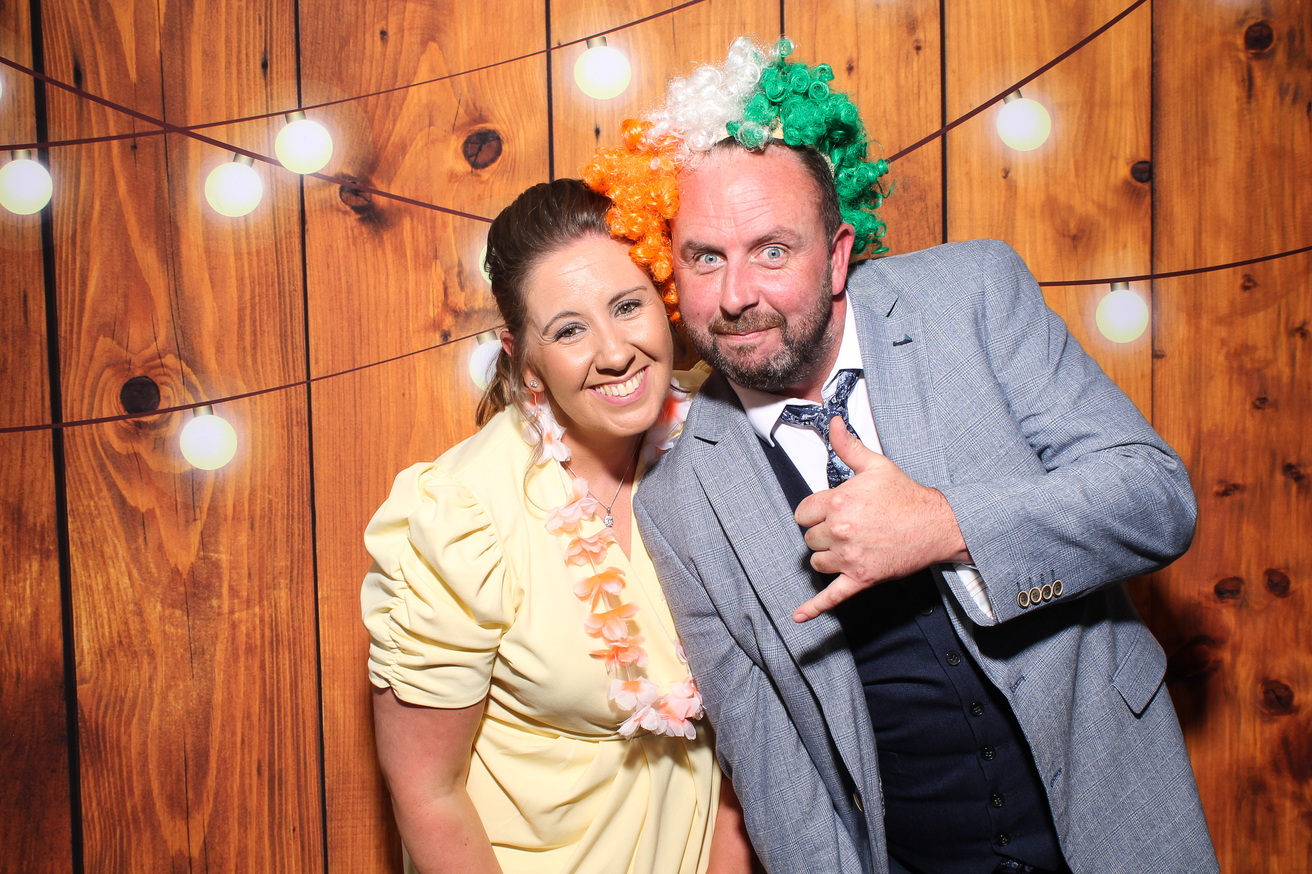 Jenna & Martin | View more photos from the event at gallery.snapmagic.ie/u/SnapMagic/Jenna-Martin