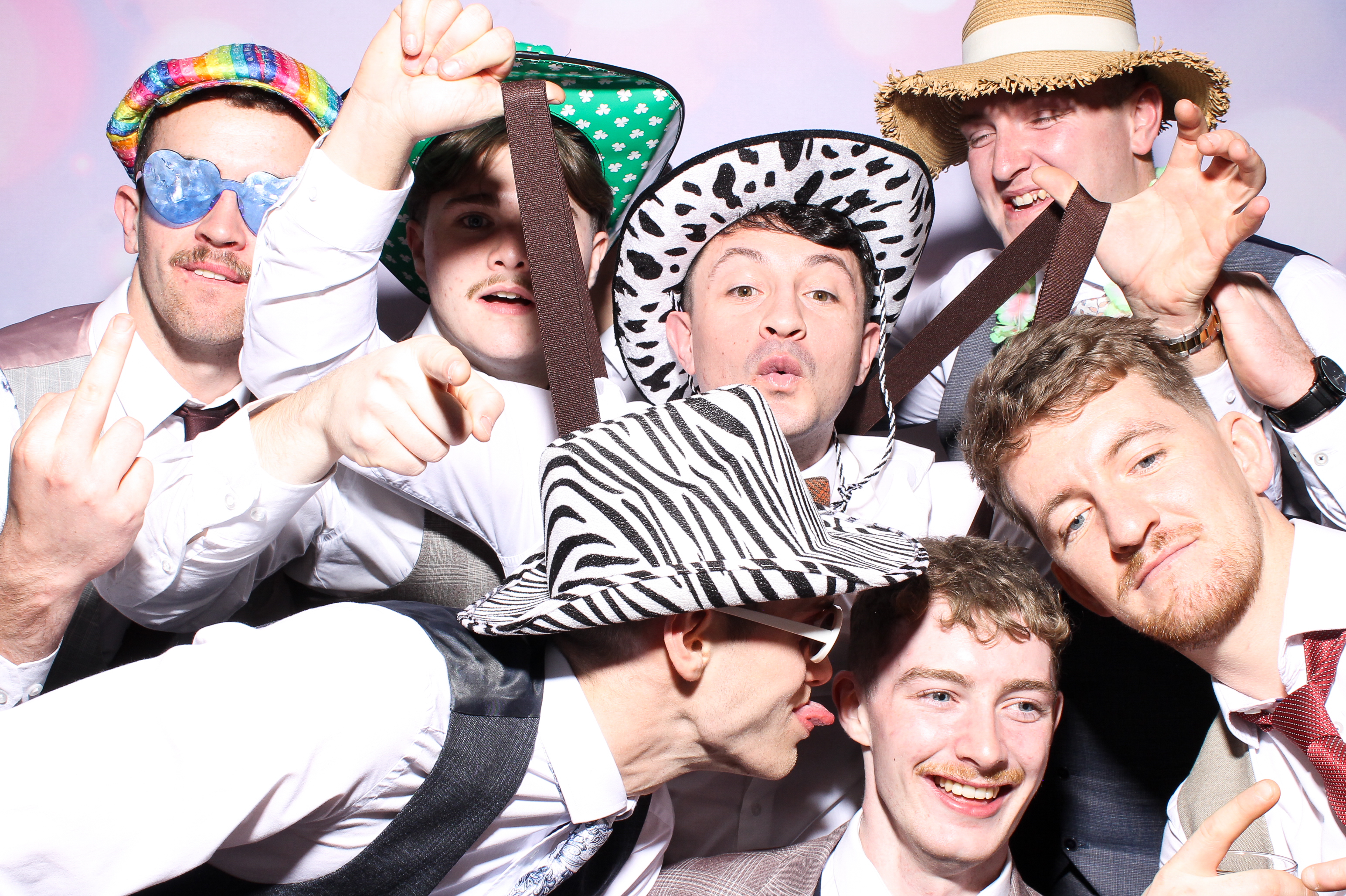 Karin & Declan | View more photos from the event at gallery.snapmagic.ie/u/SnapMagic/Karin-Declan