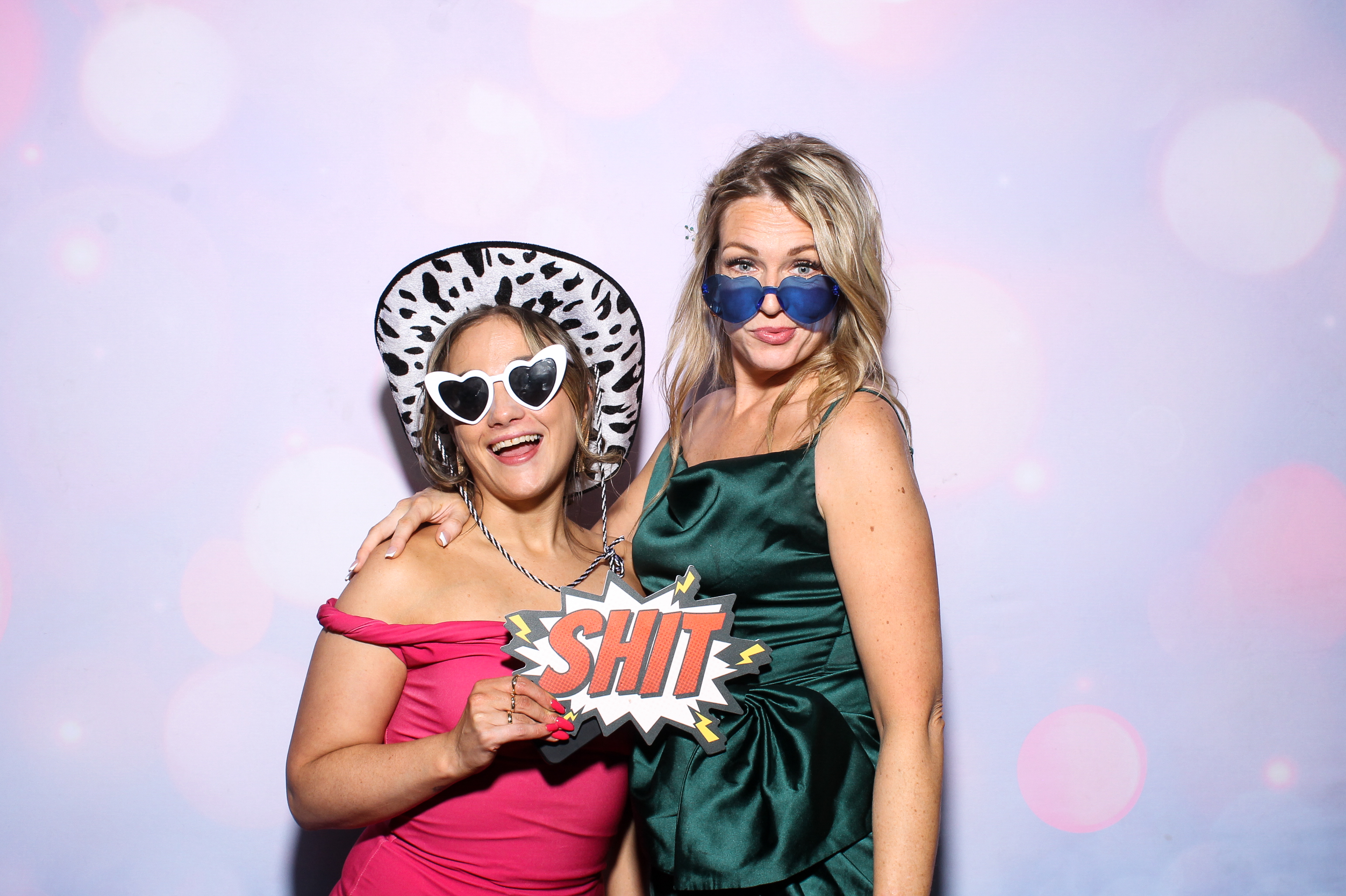 Karin & Declan | View more photos from the event at gallery.snapmagic.ie/u/SnapMagic/Karin-Declan