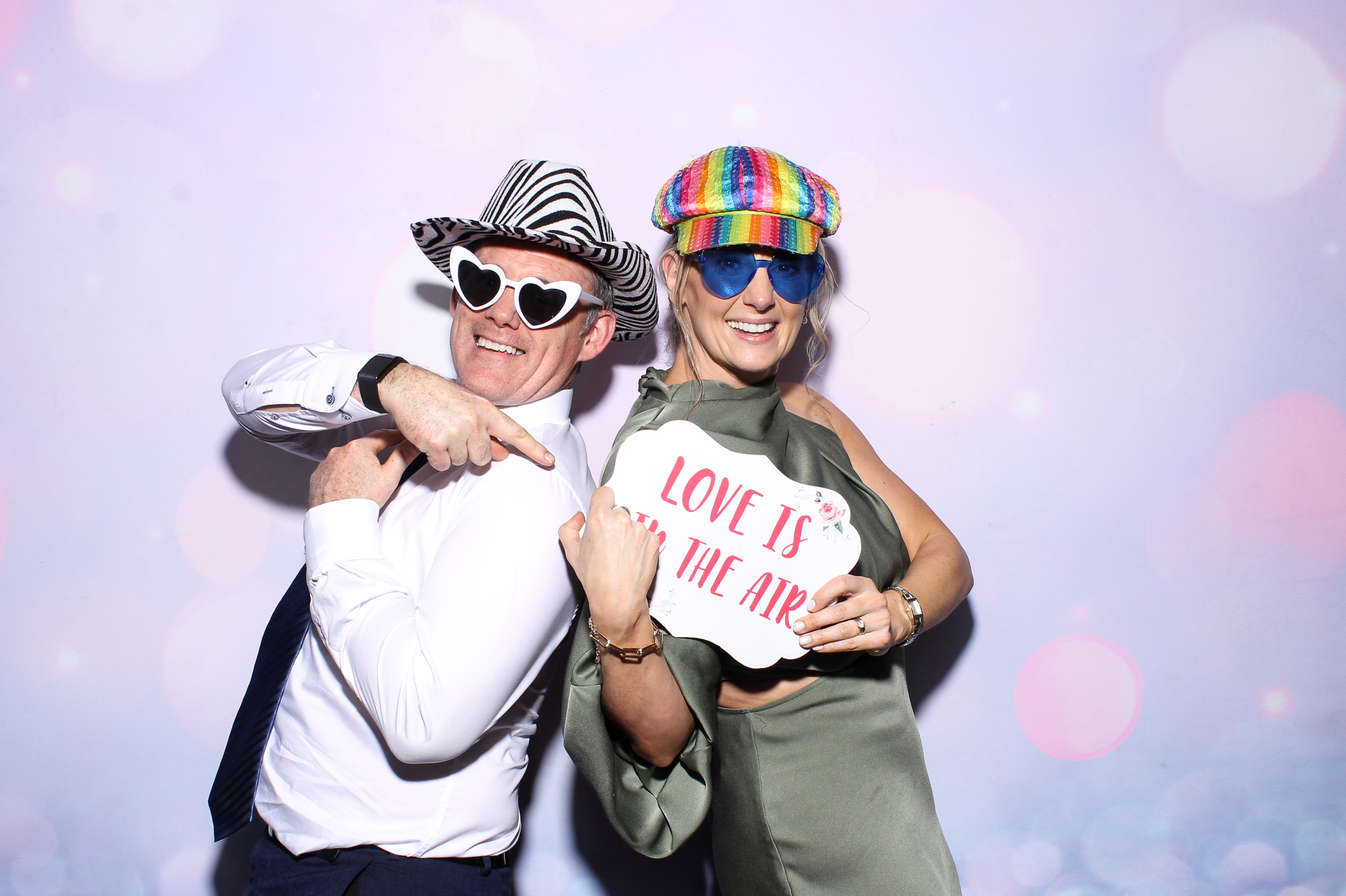 Karin & Declan | View more photos from the event at gallery.snapmagic.ie/u/SnapMagic/Karin-Declan