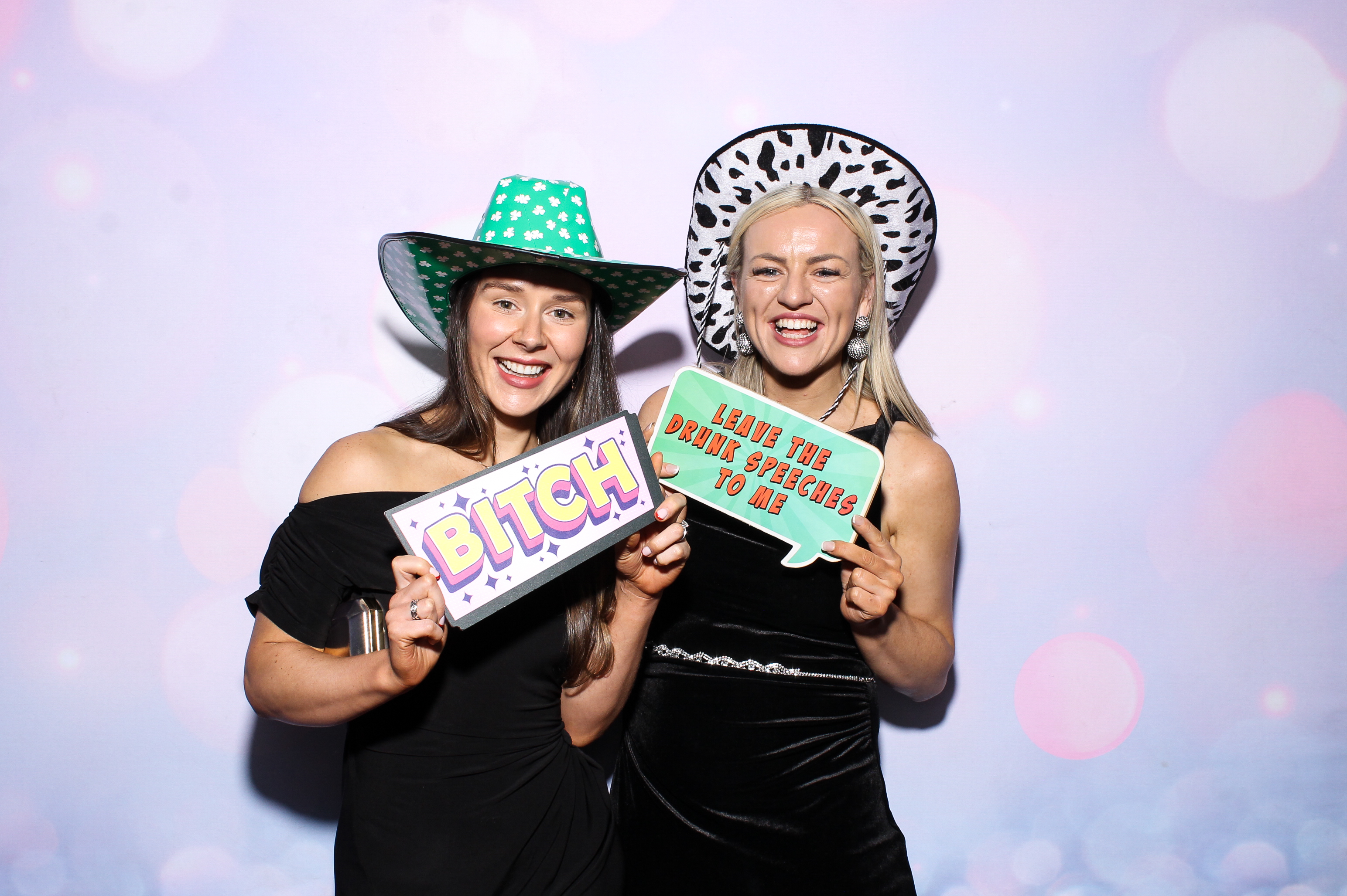 Karin & Declan | View more photos from the event at gallery.snapmagic.ie/u/SnapMagic/Karin-Declan