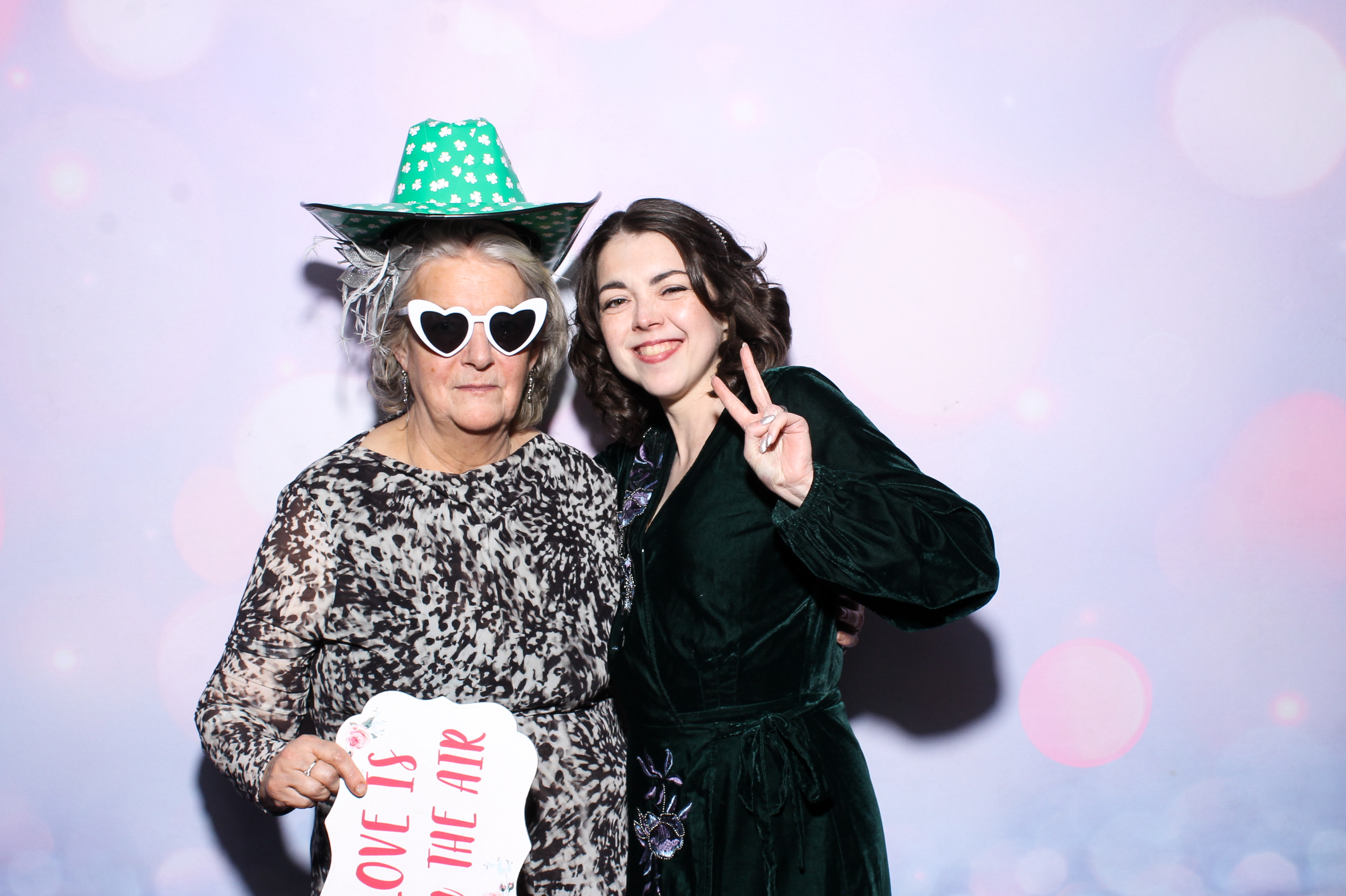 Karin & Declan | View more photos from the event at gallery.snapmagic.ie/u/SnapMagic/Karin-Declan