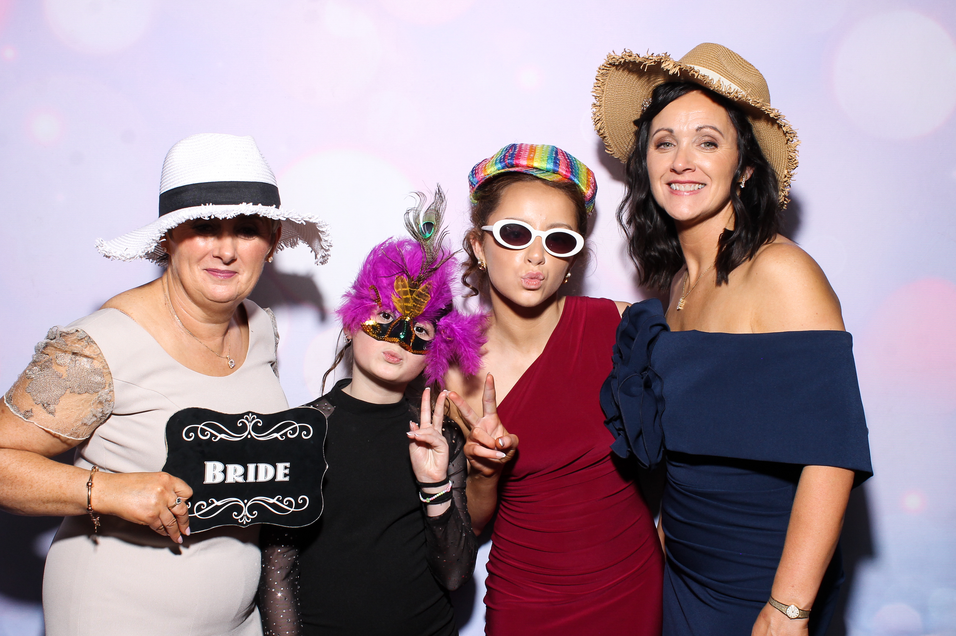 Karin & Declan | View more photos from the event at gallery.snapmagic.ie/u/SnapMagic/Karin-Declan