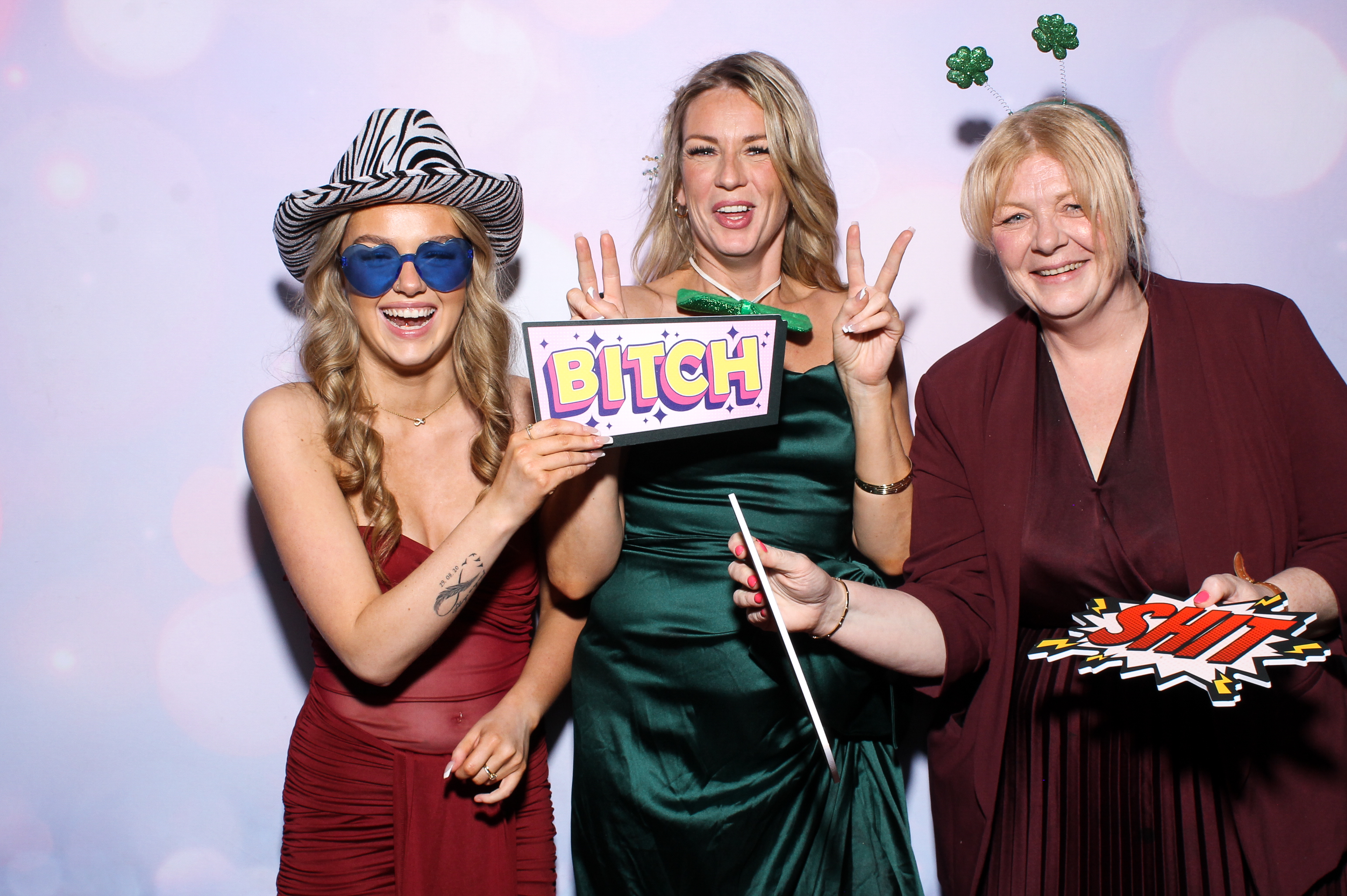 Karin & Declan | View more photos from the event at gallery.snapmagic.ie/u/SnapMagic/Karin-Declan