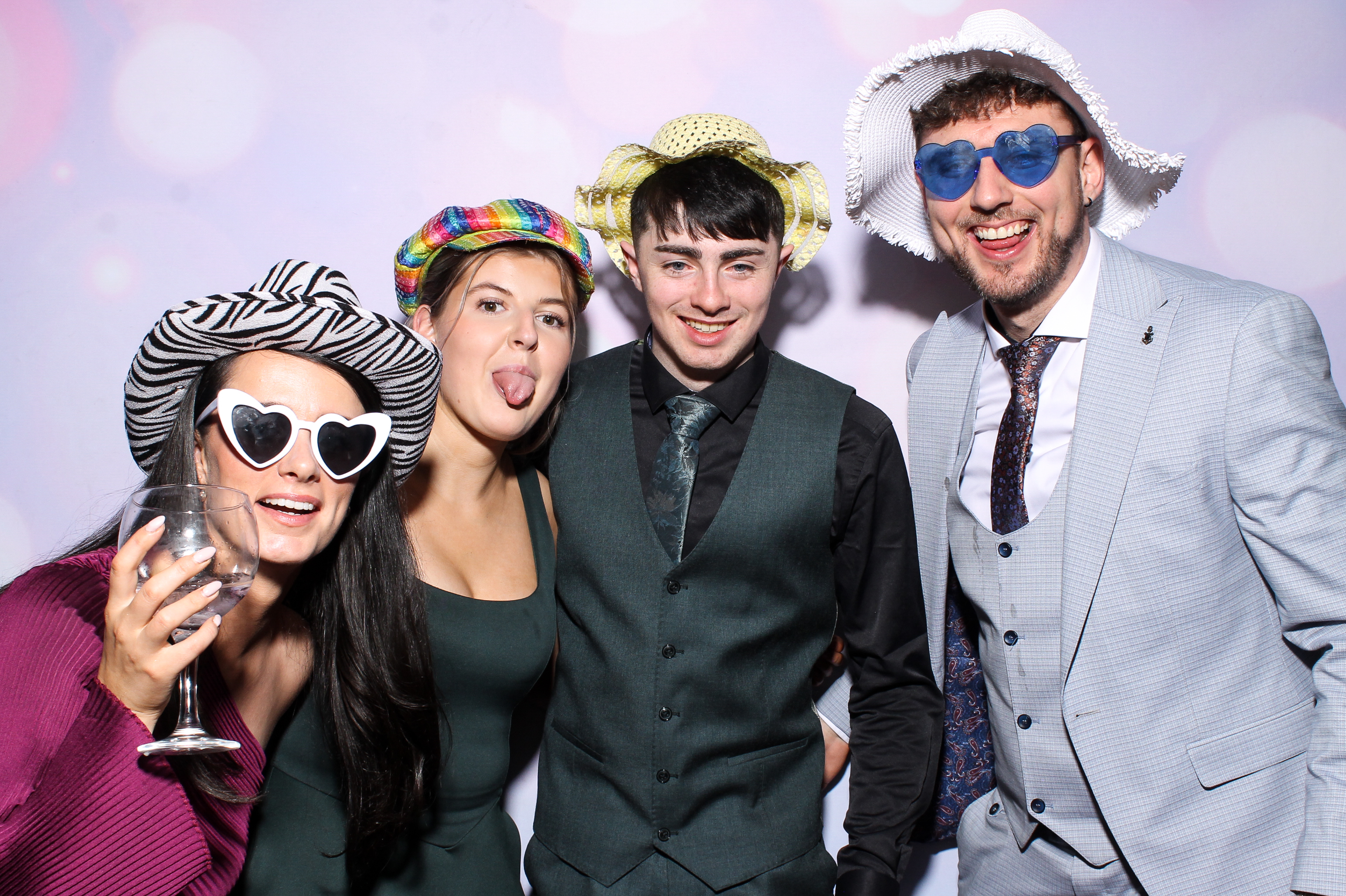 Karin & Declan | View more photos from the event at gallery.snapmagic.ie/u/SnapMagic/Karin-Declan