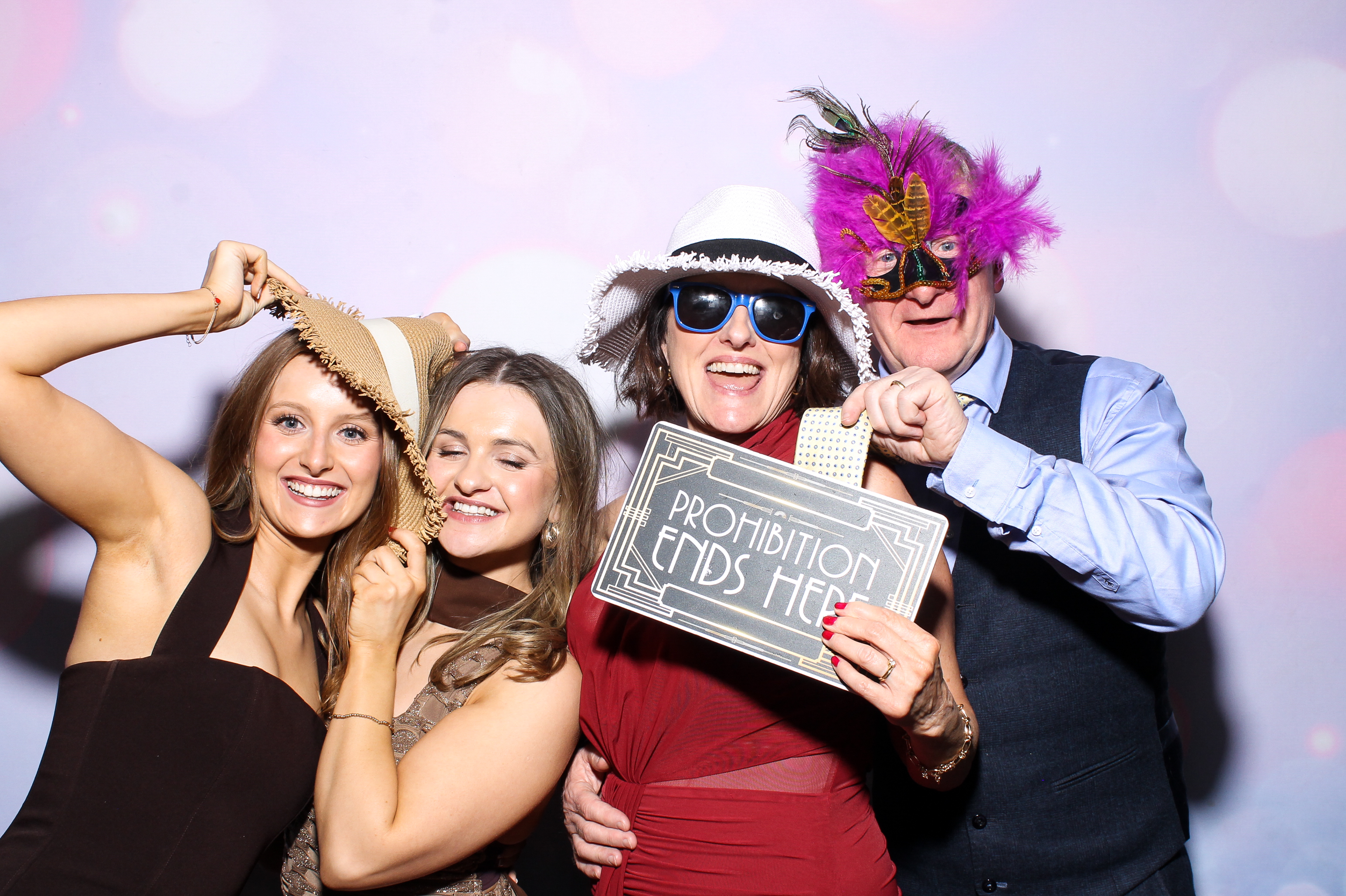 Karin & Declan | View more photos from the event at gallery.snapmagic.ie/u/SnapMagic/Karin-Declan