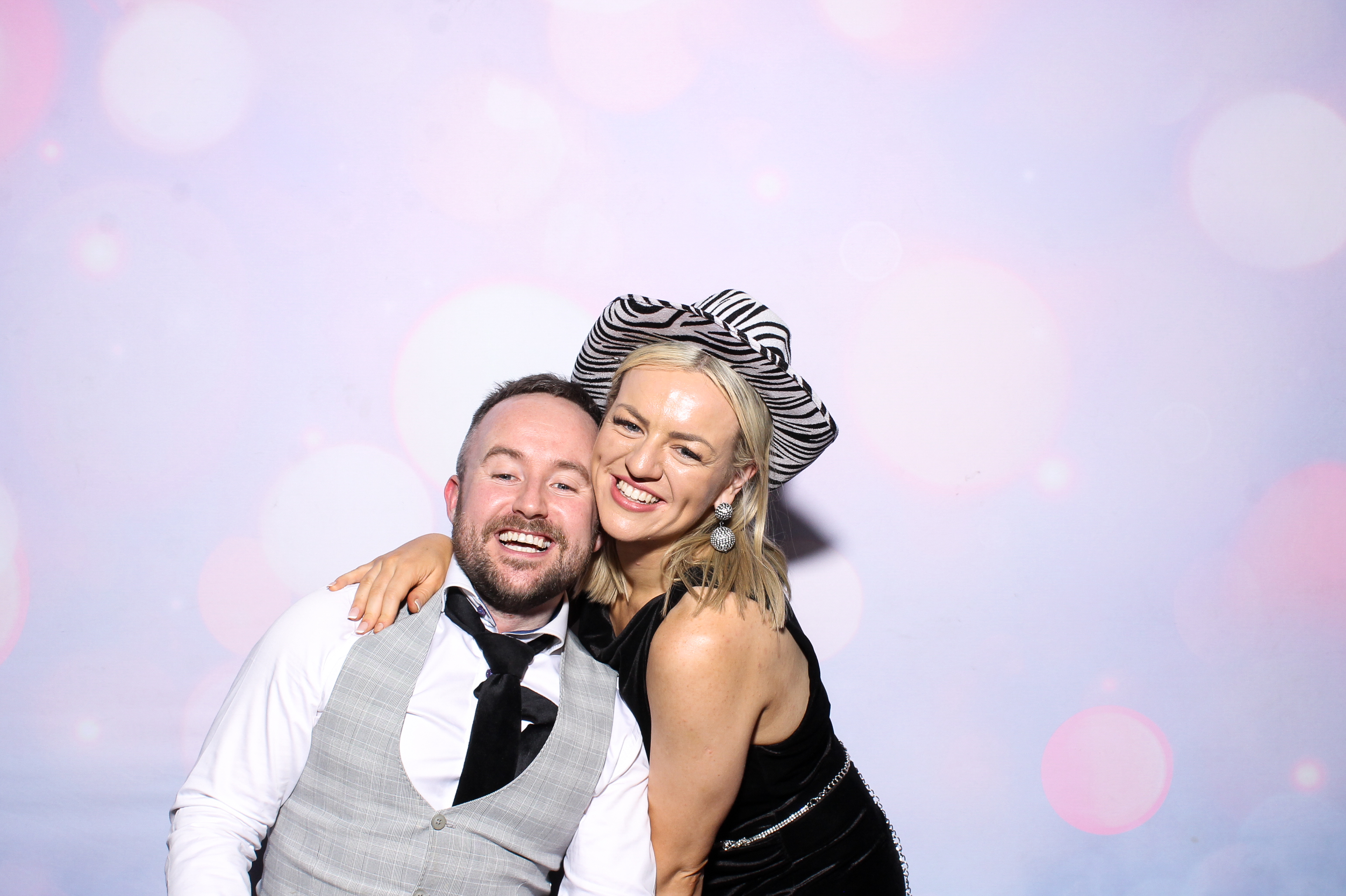 Karin & Declan | View more photos from the event at gallery.snapmagic.ie/u/SnapMagic/Karin-Declan