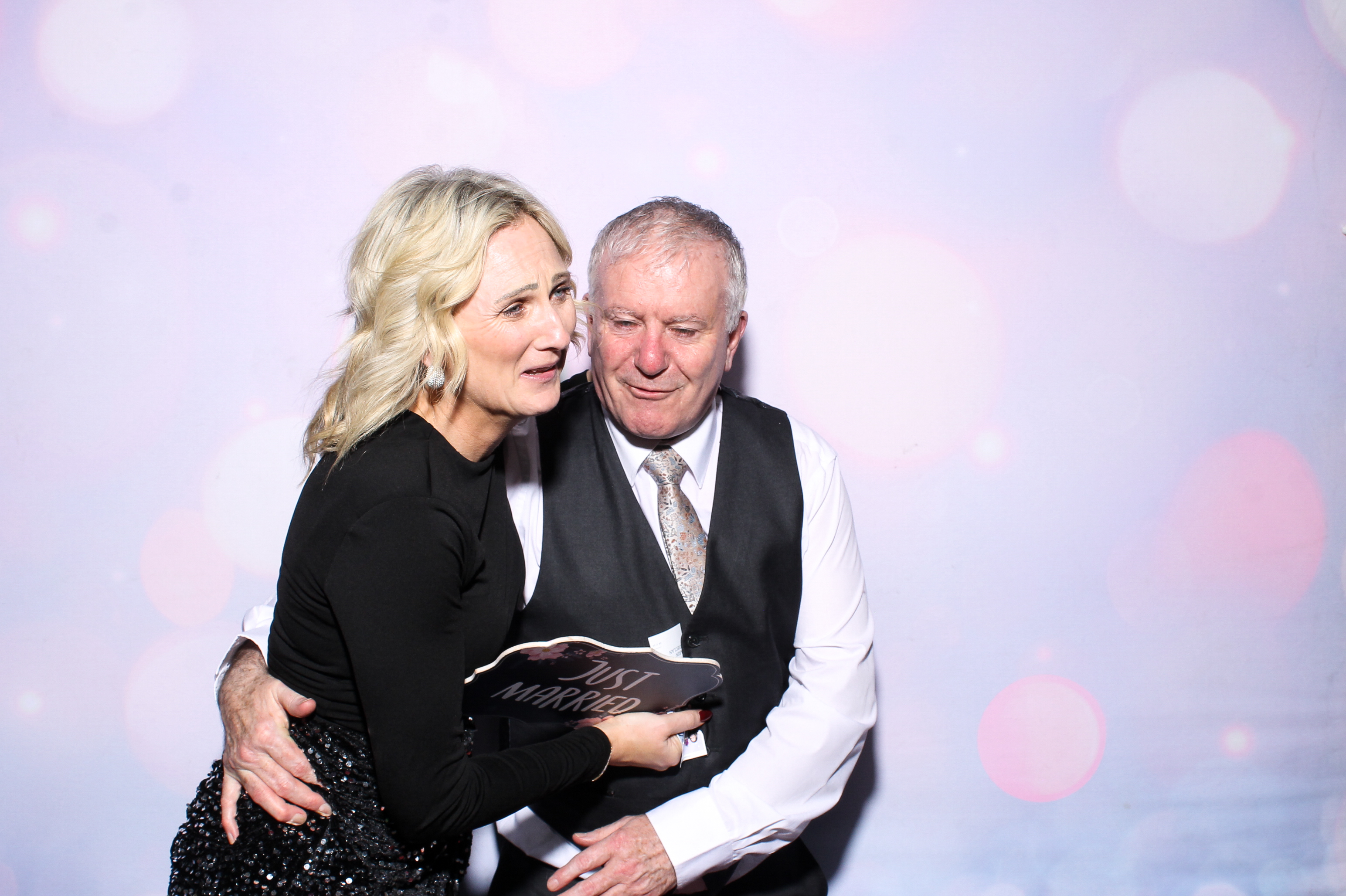 Karin & Declan | View more photos from the event at gallery.snapmagic.ie/u/SnapMagic/Karin-Declan