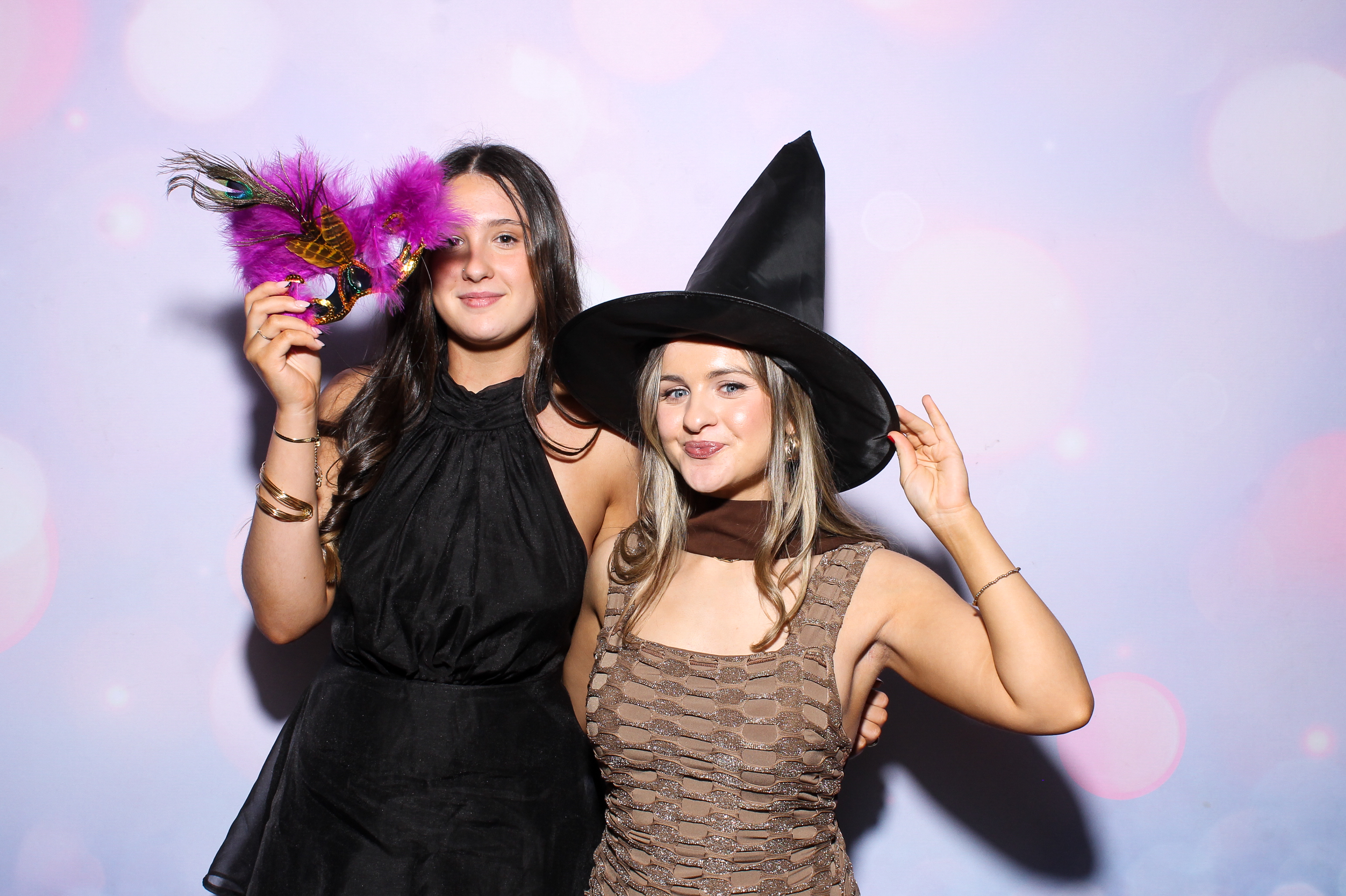 Karin & Declan | View more photos from the event at gallery.snapmagic.ie/u/SnapMagic/Karin-Declan