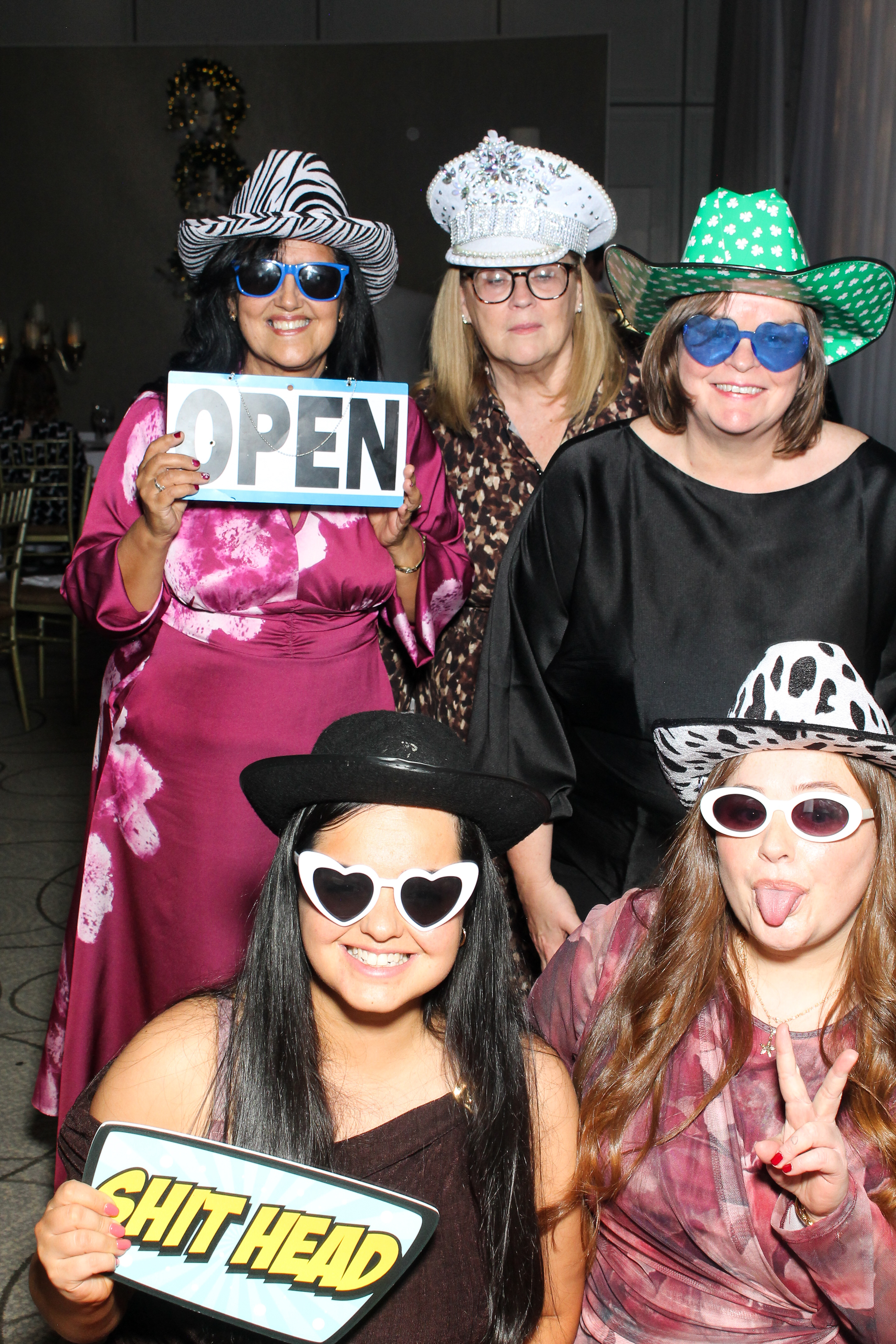 Karolyn & Conor | View more photos from the event at gallery.snapmagic.ie/u/SnapMagic/Karolyn-Conor