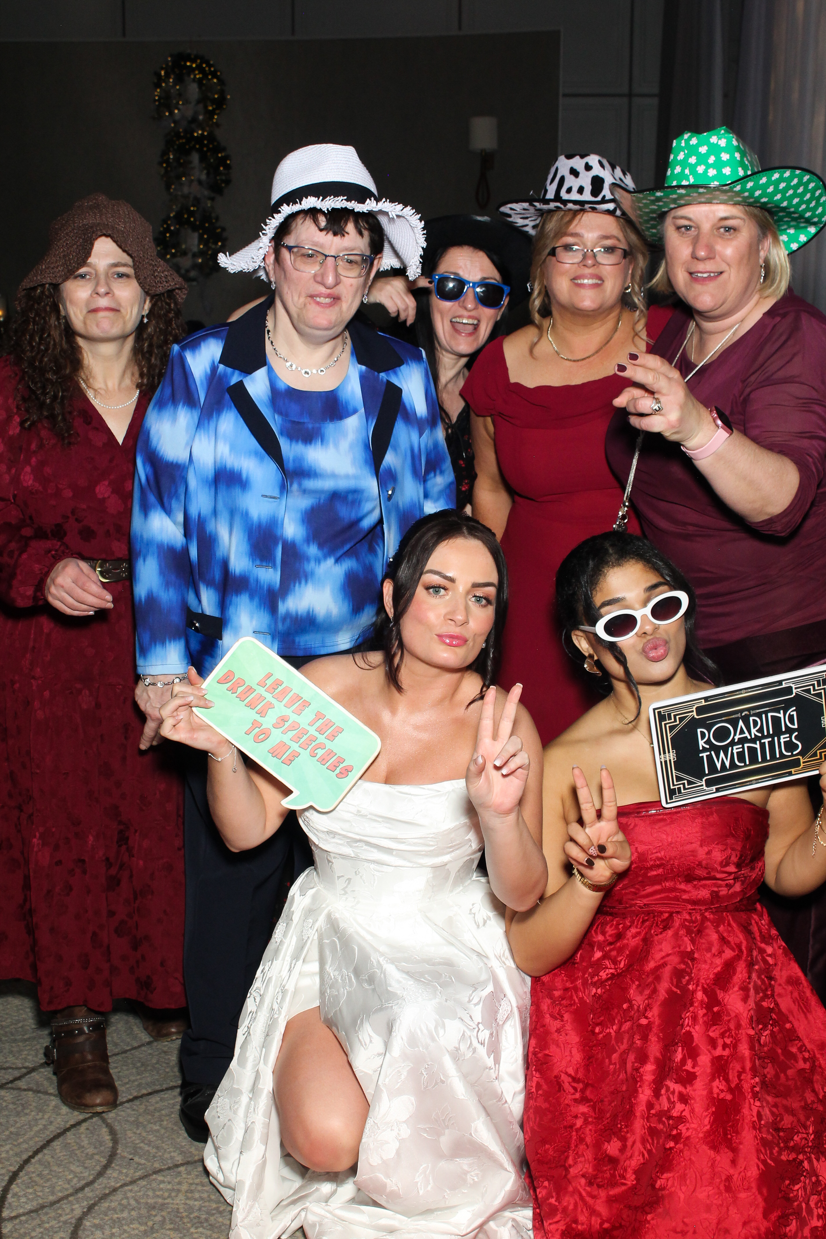 Karolyn & Conor | View more photos from the event at gallery.snapmagic.ie/u/SnapMagic/Karolyn-Conor