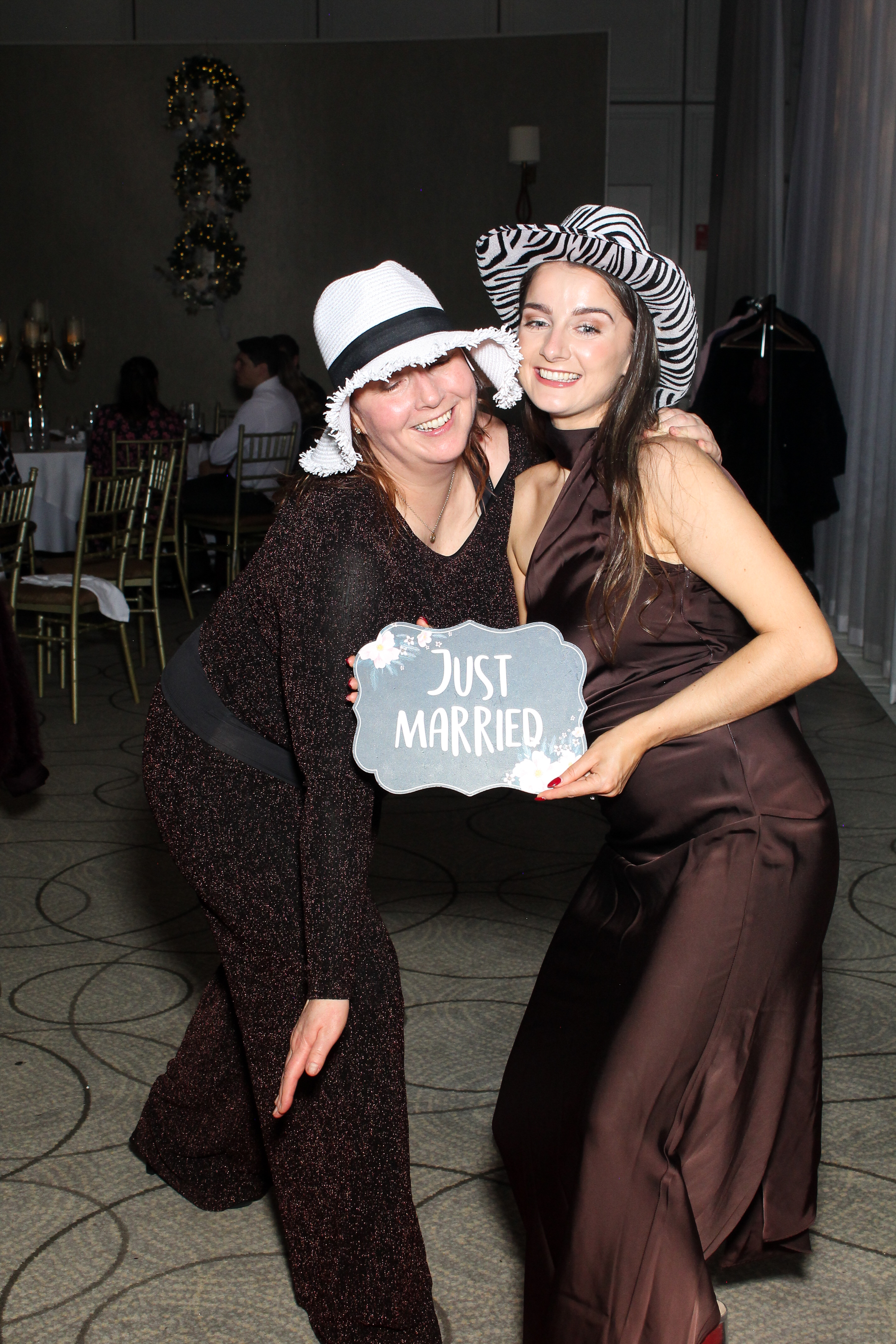 Karolyn & Conor | View more photos from the event at gallery.snapmagic.ie/u/SnapMagic/Karolyn-Conor