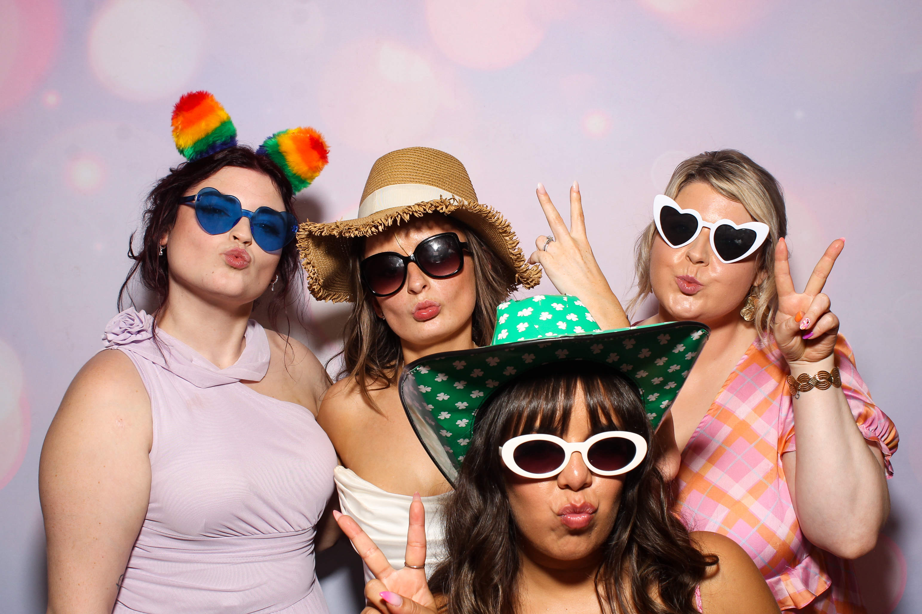 Katie & Josh | View more photos from the event at gallery.snapmagic.ie/u/SnapMagic/Katie-Josh