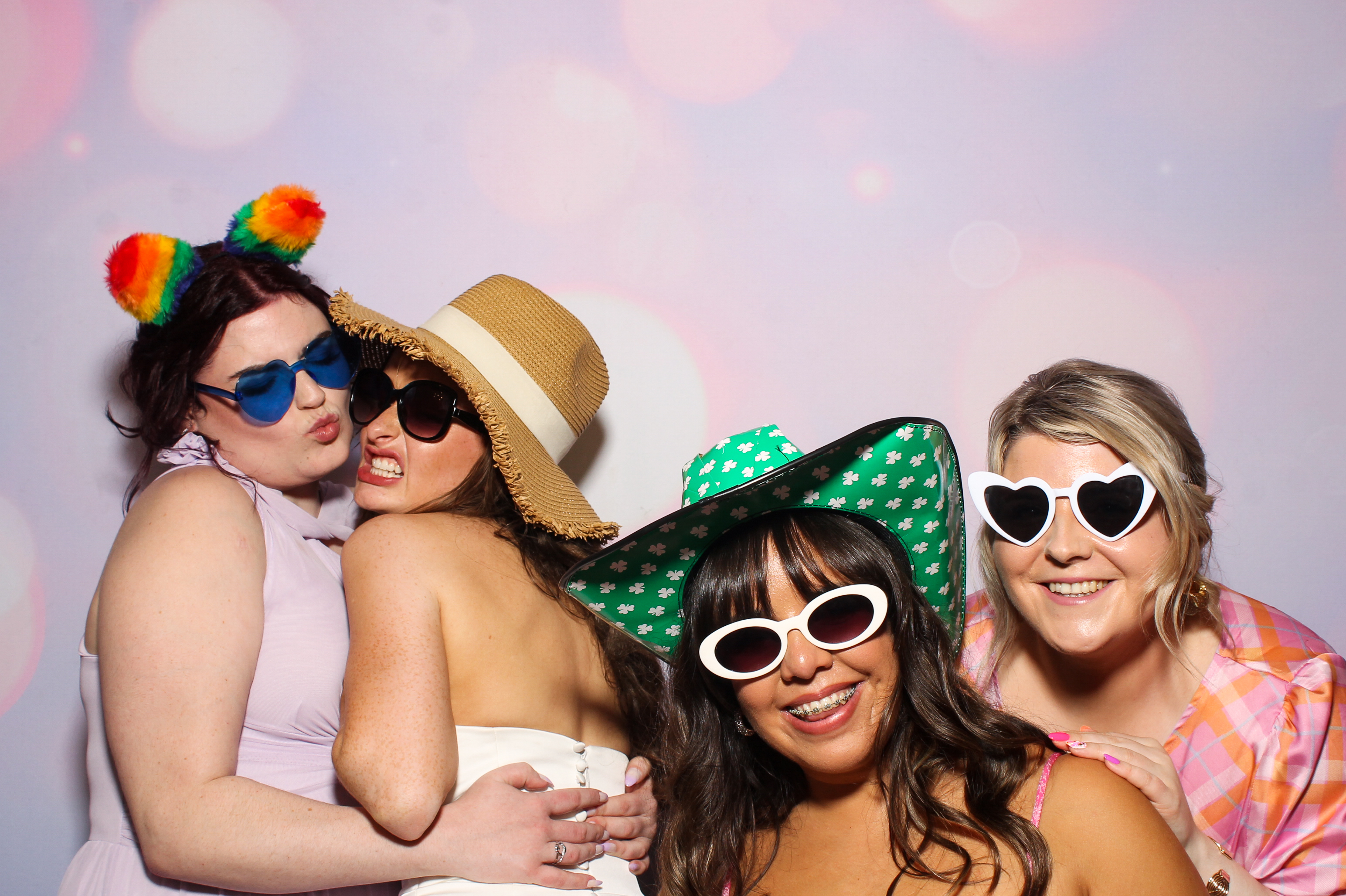 Katie & Josh | View more photos from the event at gallery.snapmagic.ie/u/SnapMagic/Katie-Josh