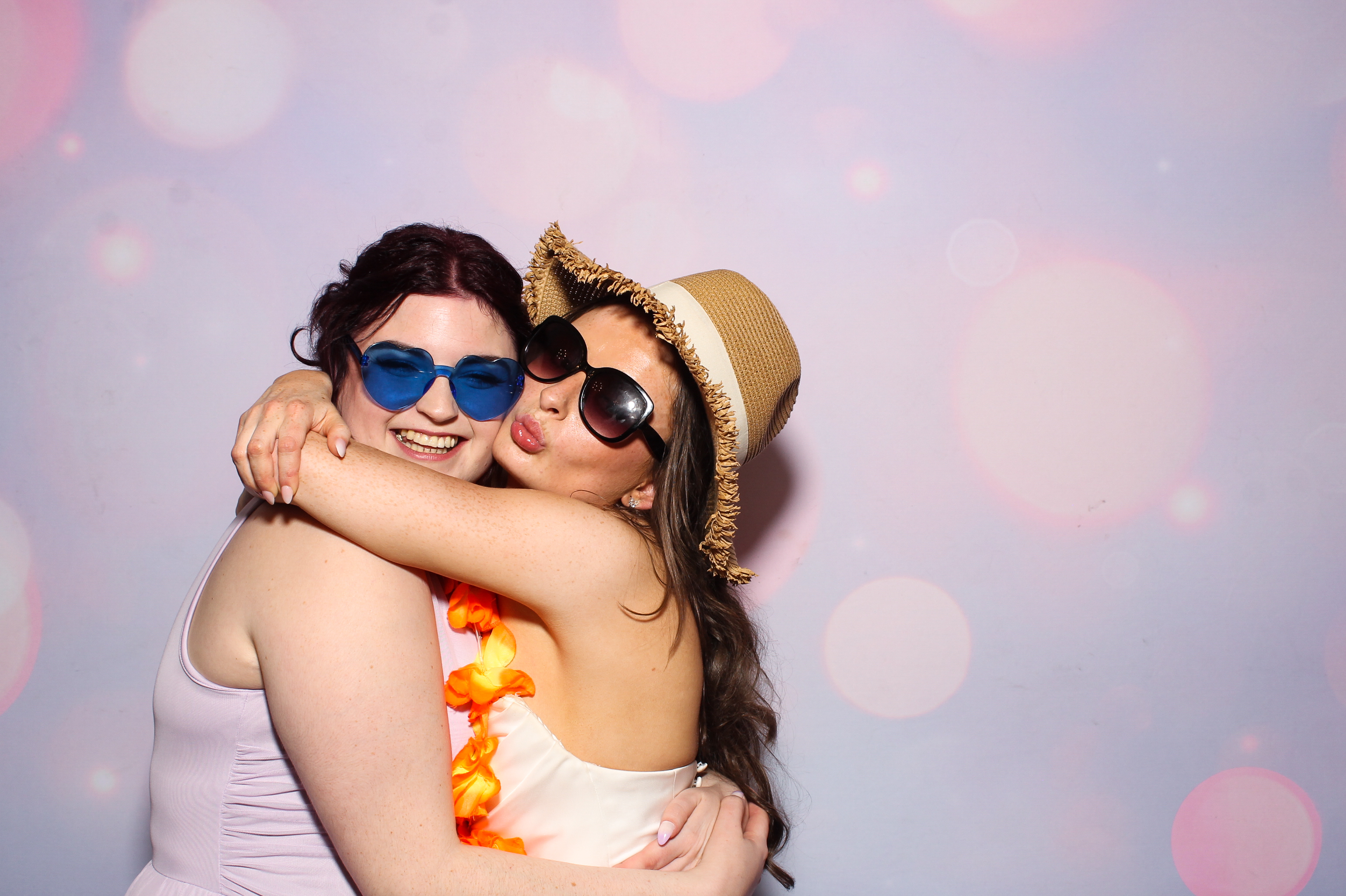 Katie & Josh | View more photos from the event at gallery.snapmagic.ie/u/SnapMagic/Katie-Josh