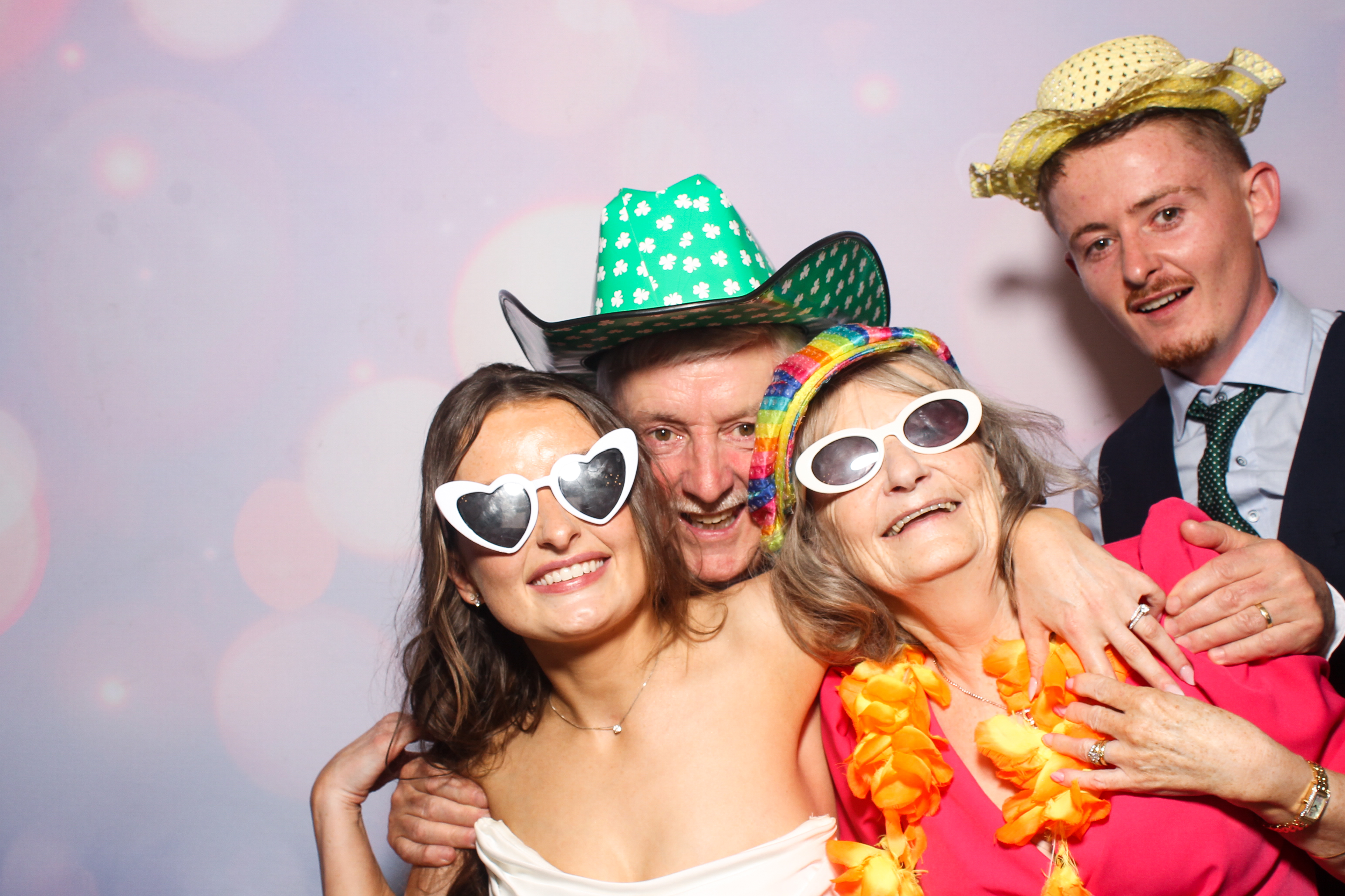 Katie & Josh | View more photos from the event at gallery.snapmagic.ie/u/SnapMagic/Katie-Josh