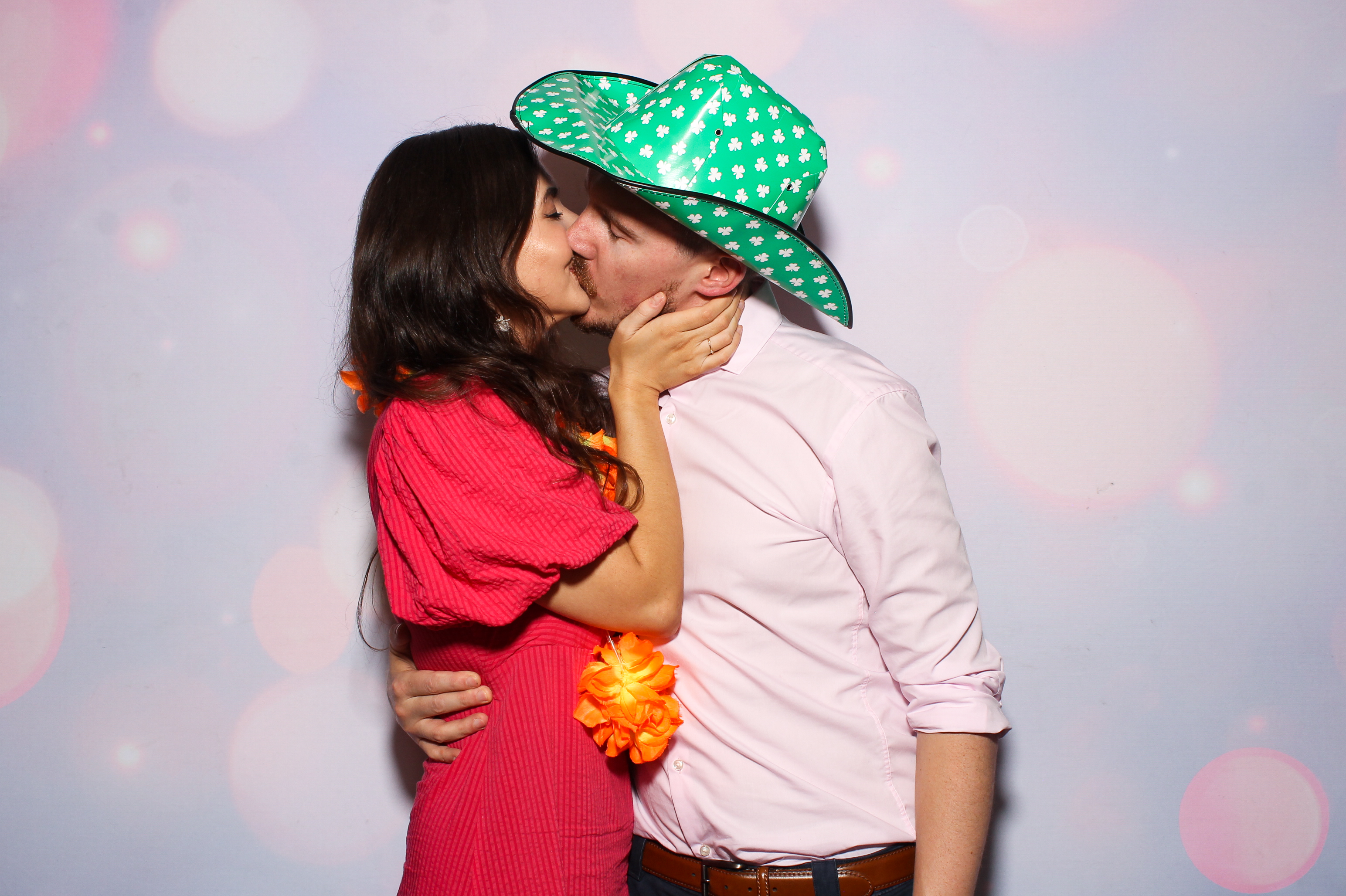 Katie & Josh | View more photos from the event at gallery.snapmagic.ie/u/SnapMagic/Katie-Josh