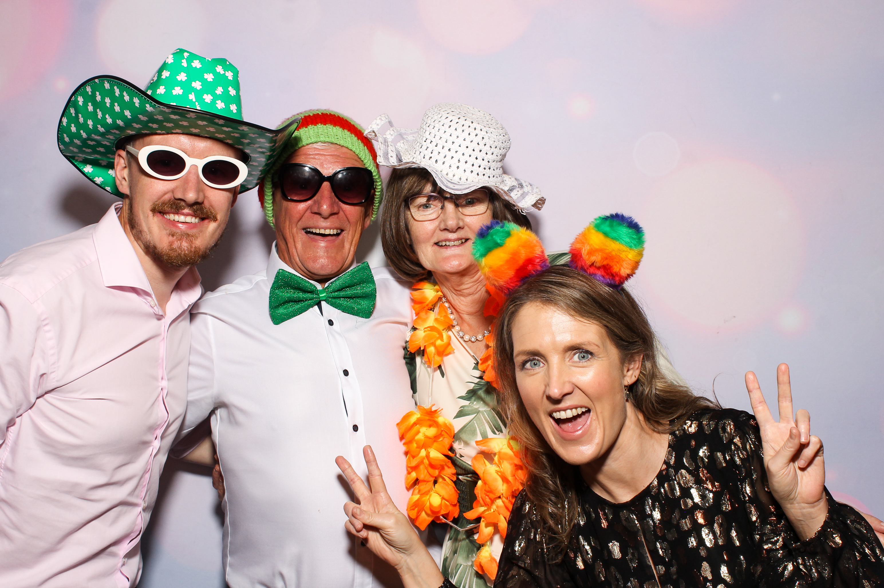 Katie & Josh | View more photos from the event at gallery.snapmagic.ie/u/SnapMagic/Katie-Josh