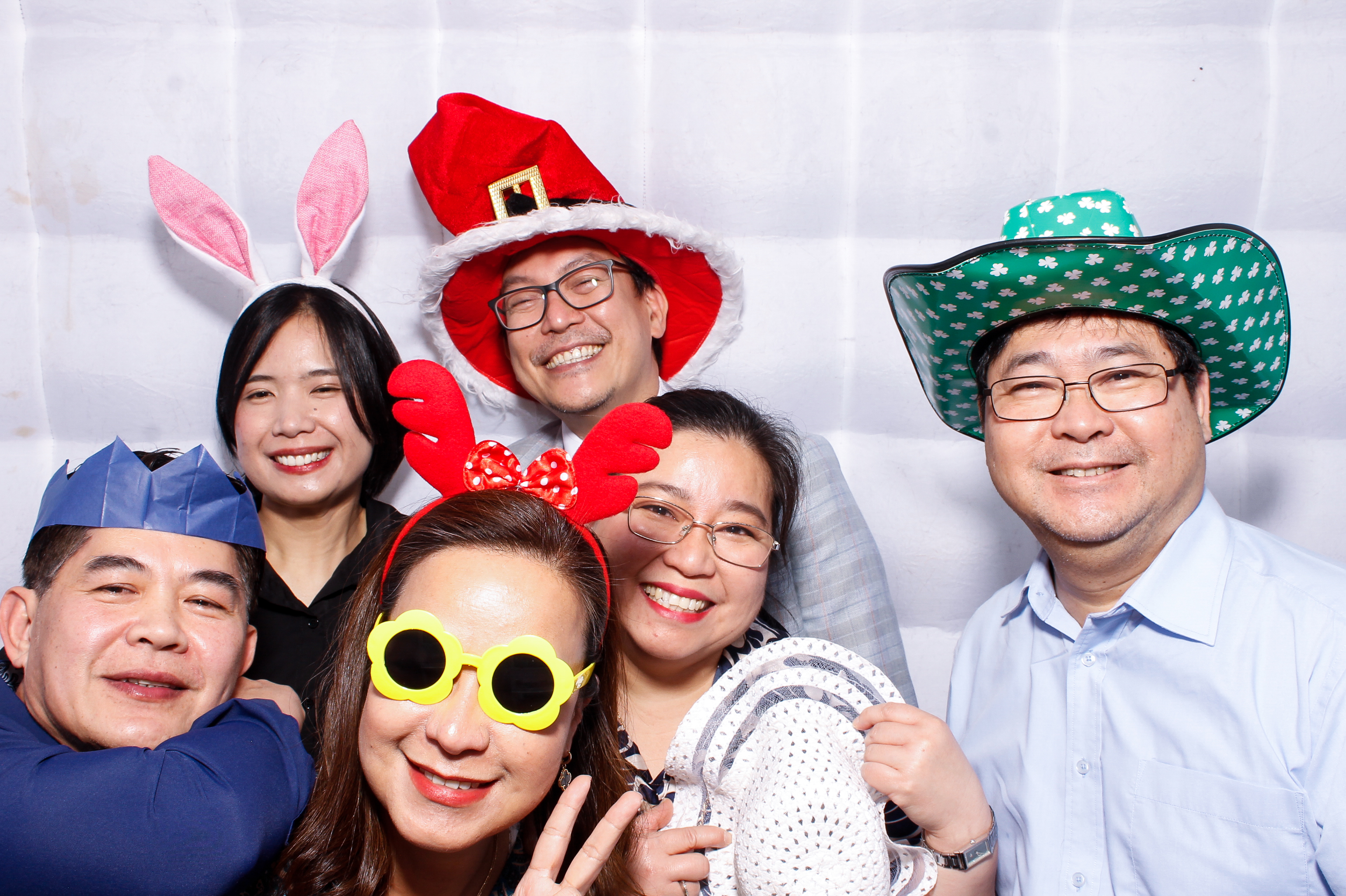 Kingsbridge Healthcare Group Christmas Party 2025 | View more photos from the event at gallery.snapmagic.ie/u/SnapMagic/Kingsbridge-Healthcare-Group-Christmas-Party-2025