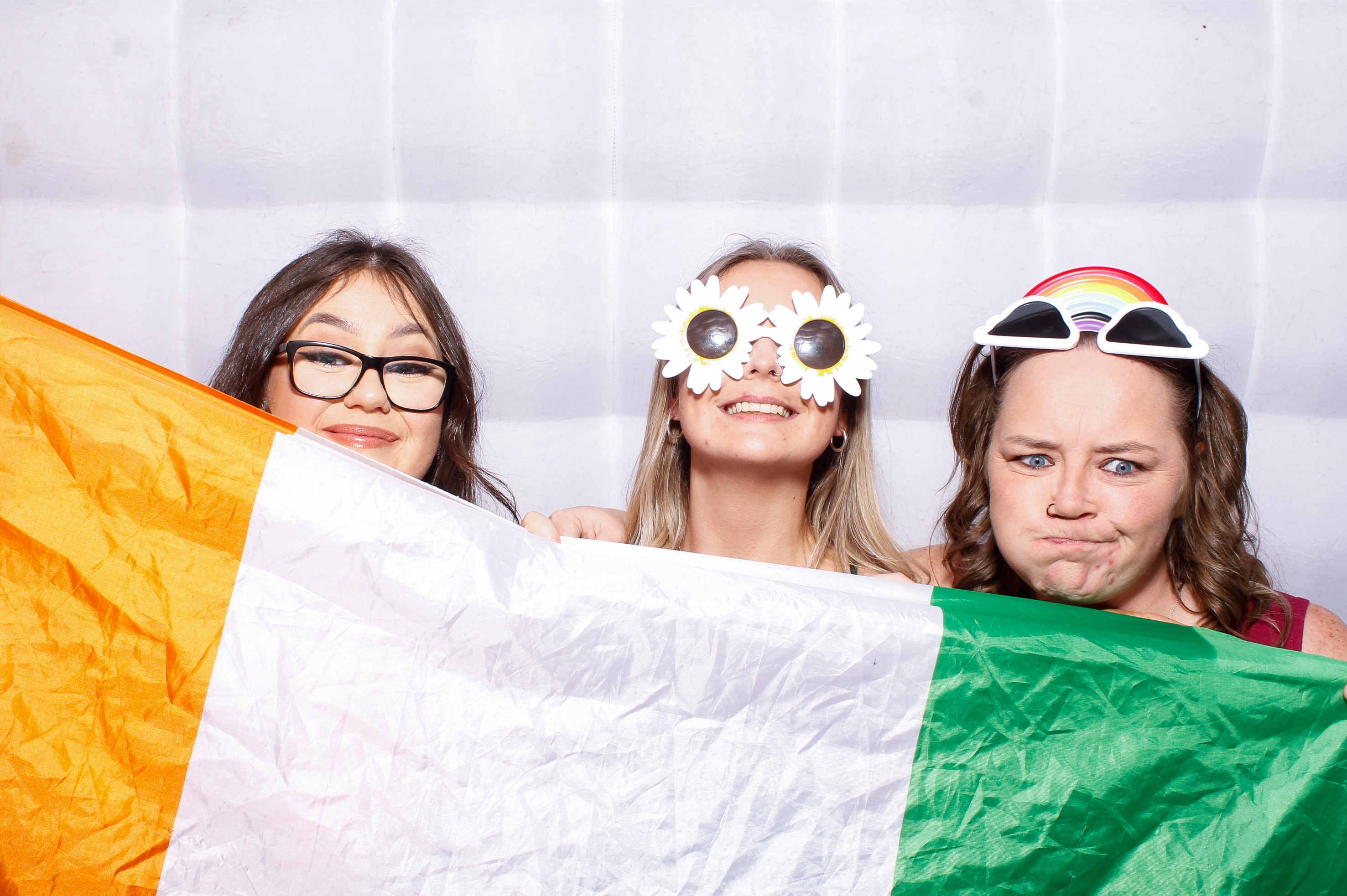 Kingsbridge Healthcare Group Christmas Party 2025 | View more photos from the event at gallery.snapmagic.ie/u/SnapMagic/Kingsbridge-Healthcare-Group-Christmas-Party-2025