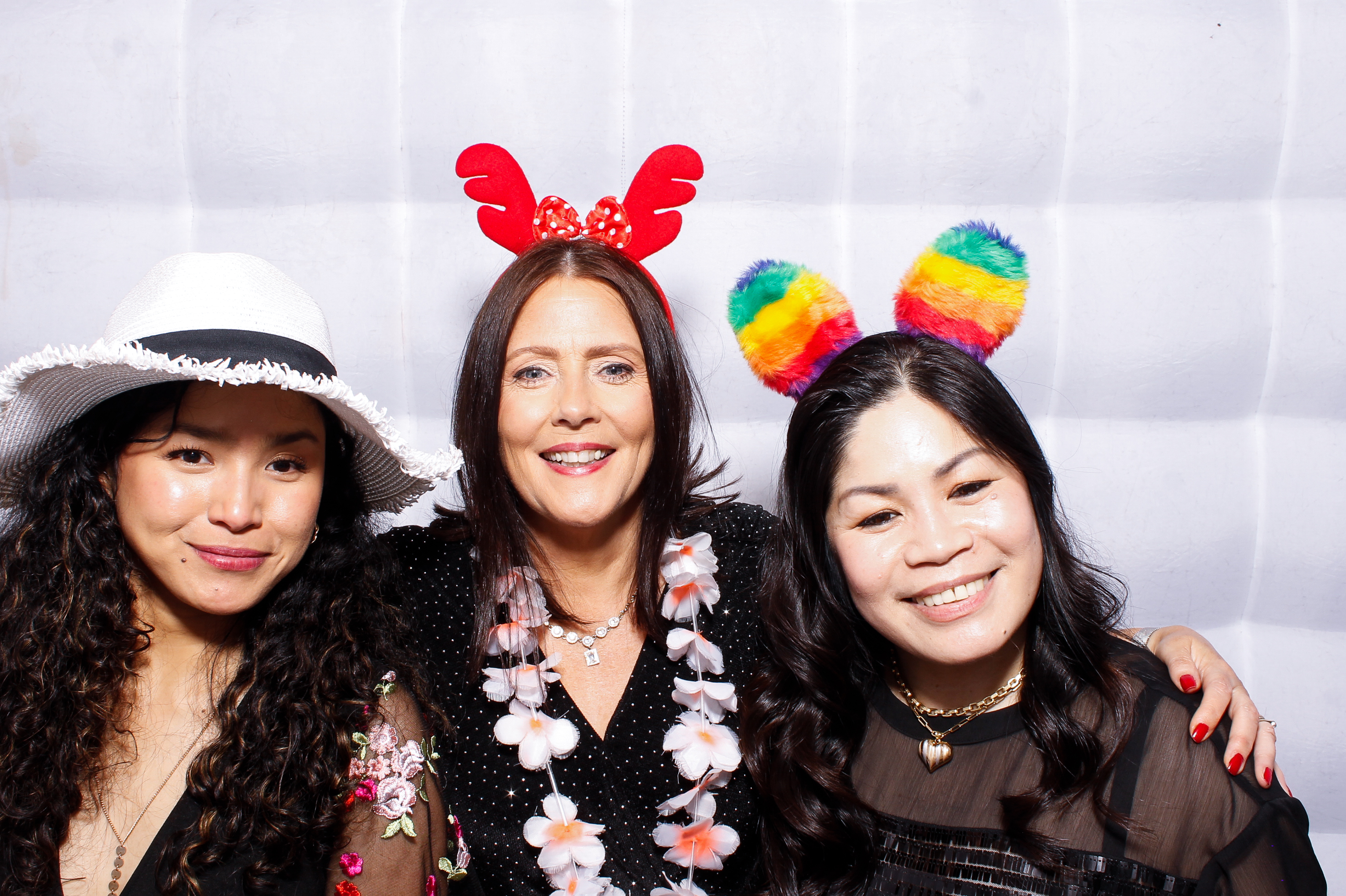 Kingsbridge Healthcare Group Christmas Party 2025 | View more photos from the event at gallery.snapmagic.ie/u/SnapMagic/Kingsbridge-Healthcare-Group-Christmas-Party-2025