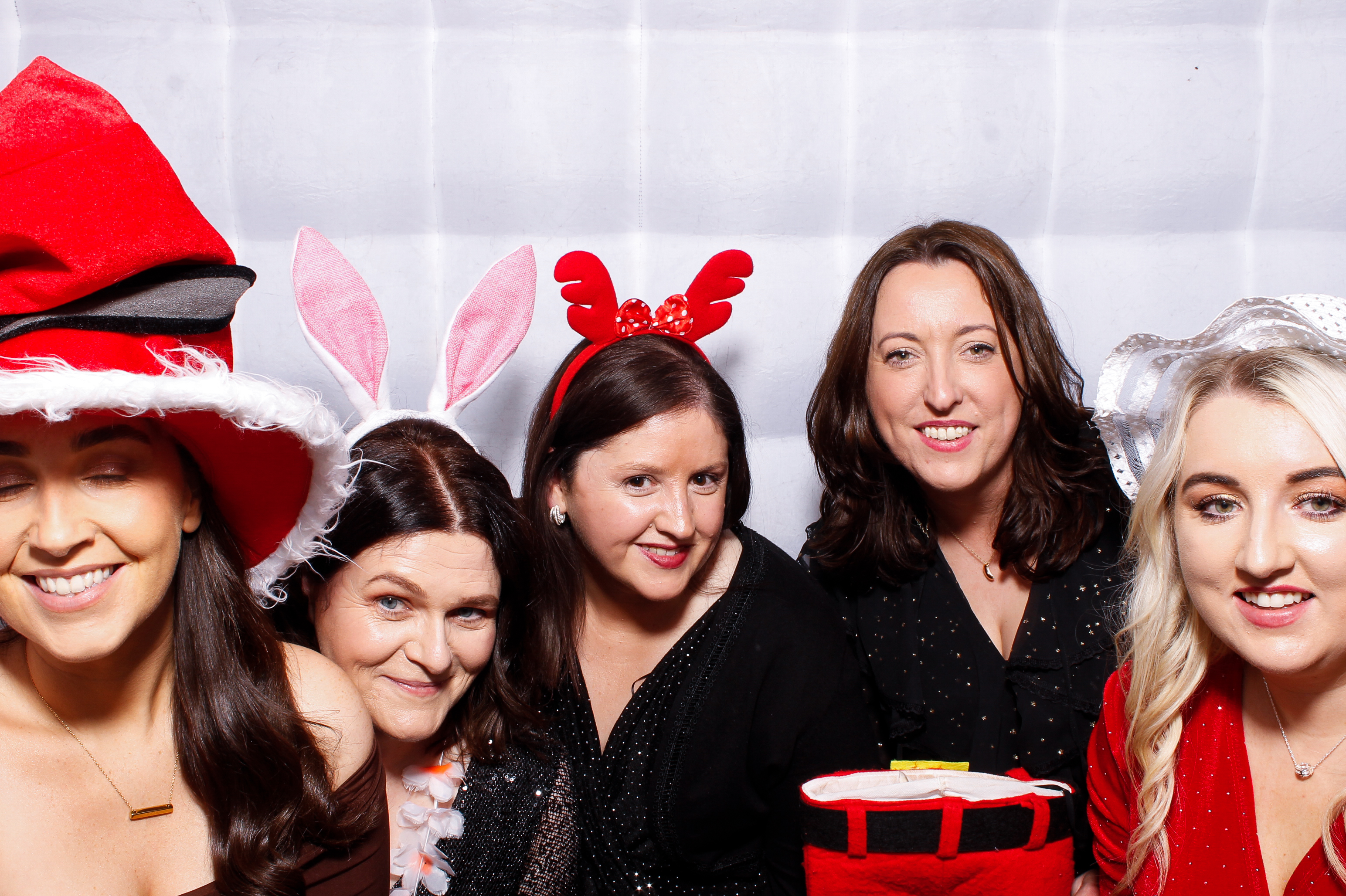 Kingsbridge Healthcare Group Christmas Party 2025 | View more photos from the event at gallery.snapmagic.ie/u/SnapMagic/Kingsbridge-Healthcare-Group-Christmas-Party-2025