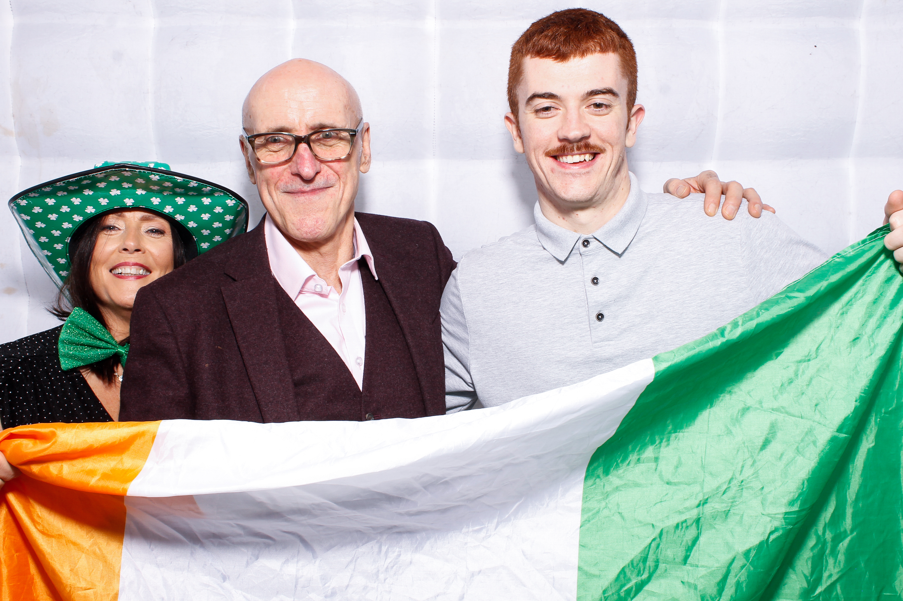 Kingsbridge Healthcare Group Christmas Party 2025 | View more photos from the event at gallery.snapmagic.ie/u/SnapMagic/Kingsbridge-Healthcare-Group-Christmas-Party-2025