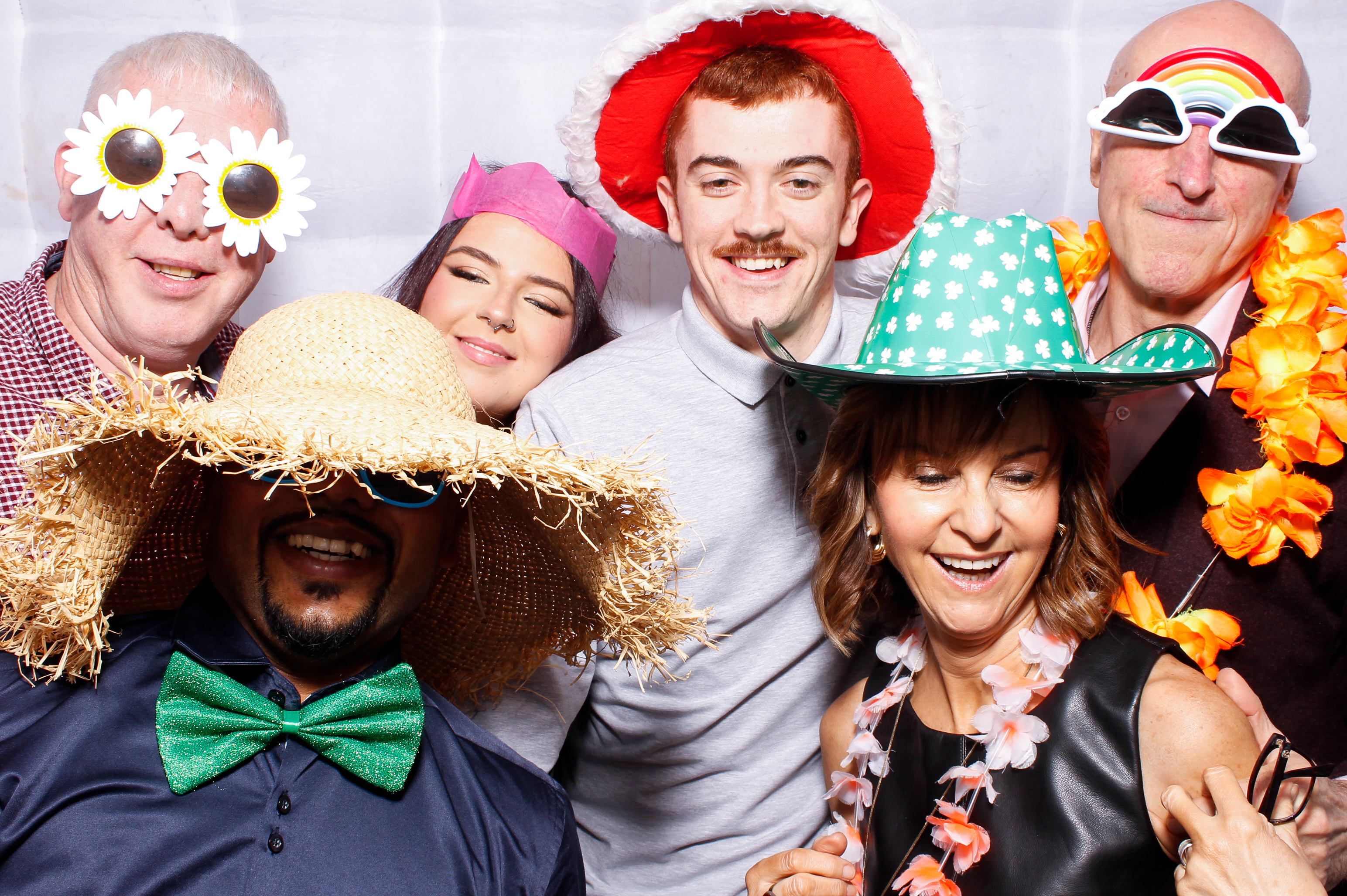 Kingsbridge Healthcare Group Christmas Party 2025 | View more photos from the event at gallery.snapmagic.ie/u/SnapMagic/Kingsbridge-Healthcare-Group-Christmas-Party-2025