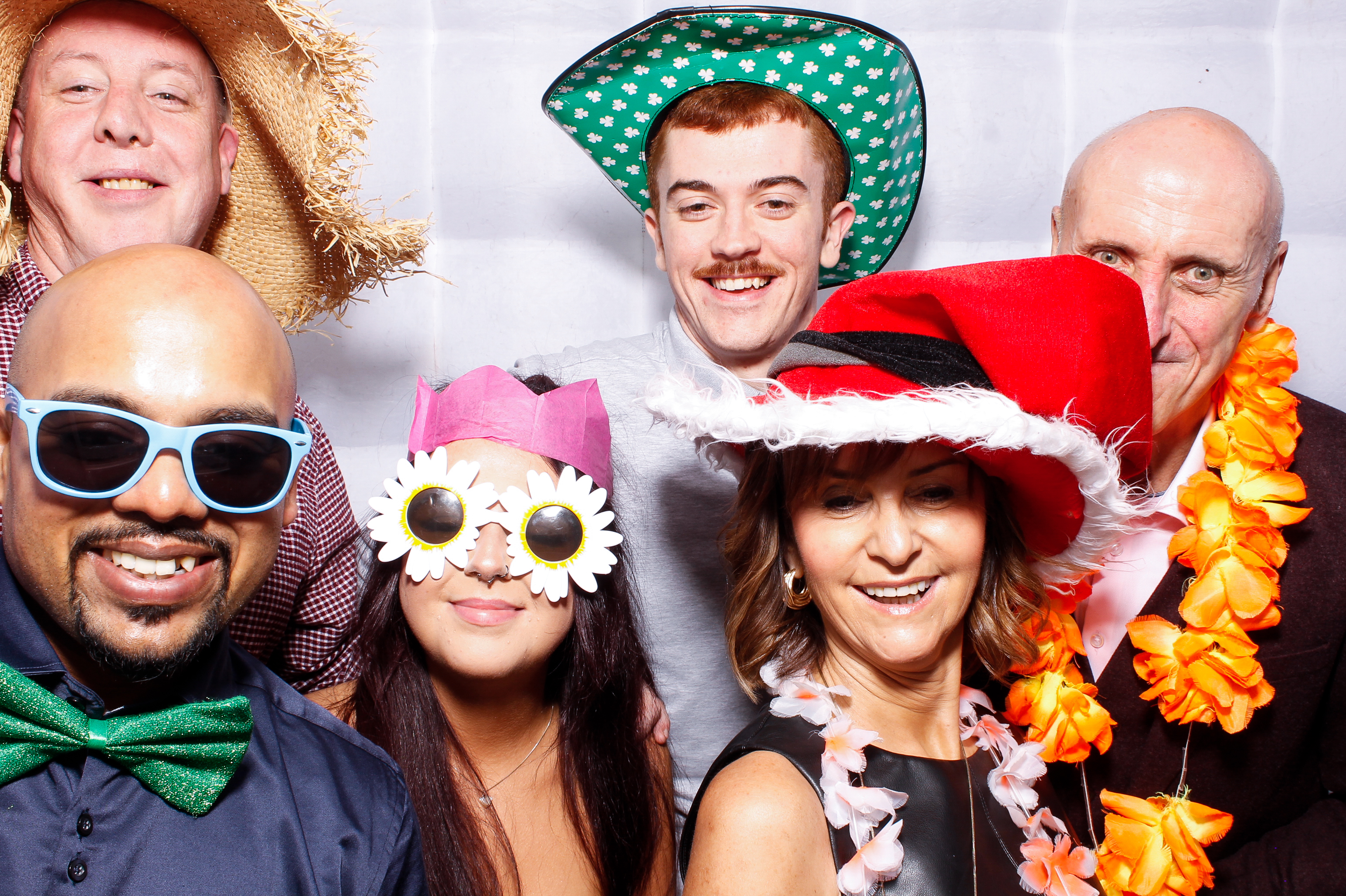 Kingsbridge Healthcare Group Christmas Party 2025 | View more photos from the event at gallery.snapmagic.ie/u/SnapMagic/Kingsbridge-Healthcare-Group-Christmas-Party-2025