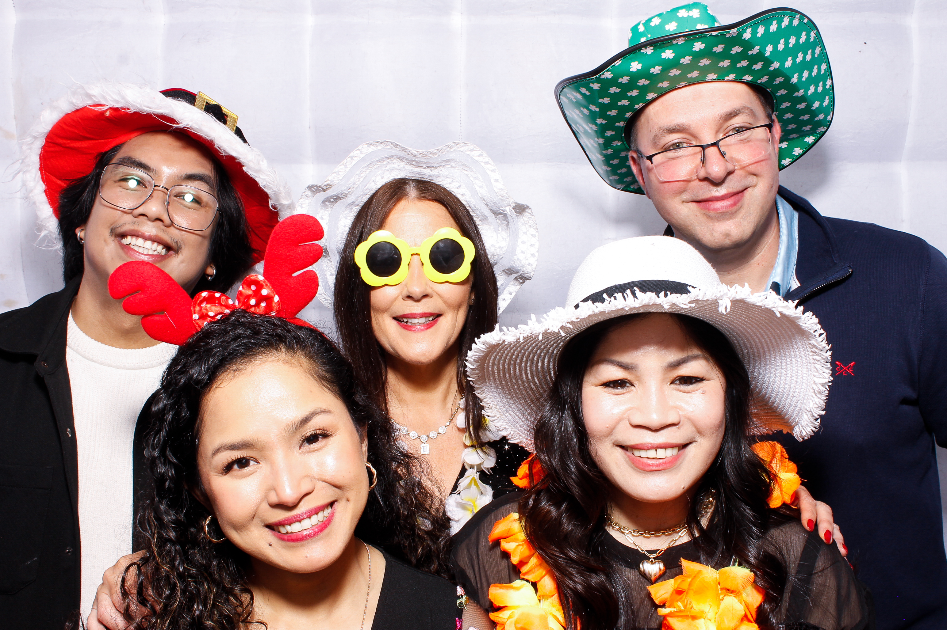 Kingsbridge Healthcare Group Christmas Party 2025 | View more photos from the event at gallery.snapmagic.ie/u/SnapMagic/Kingsbridge-Healthcare-Group-Christmas-Party-2025