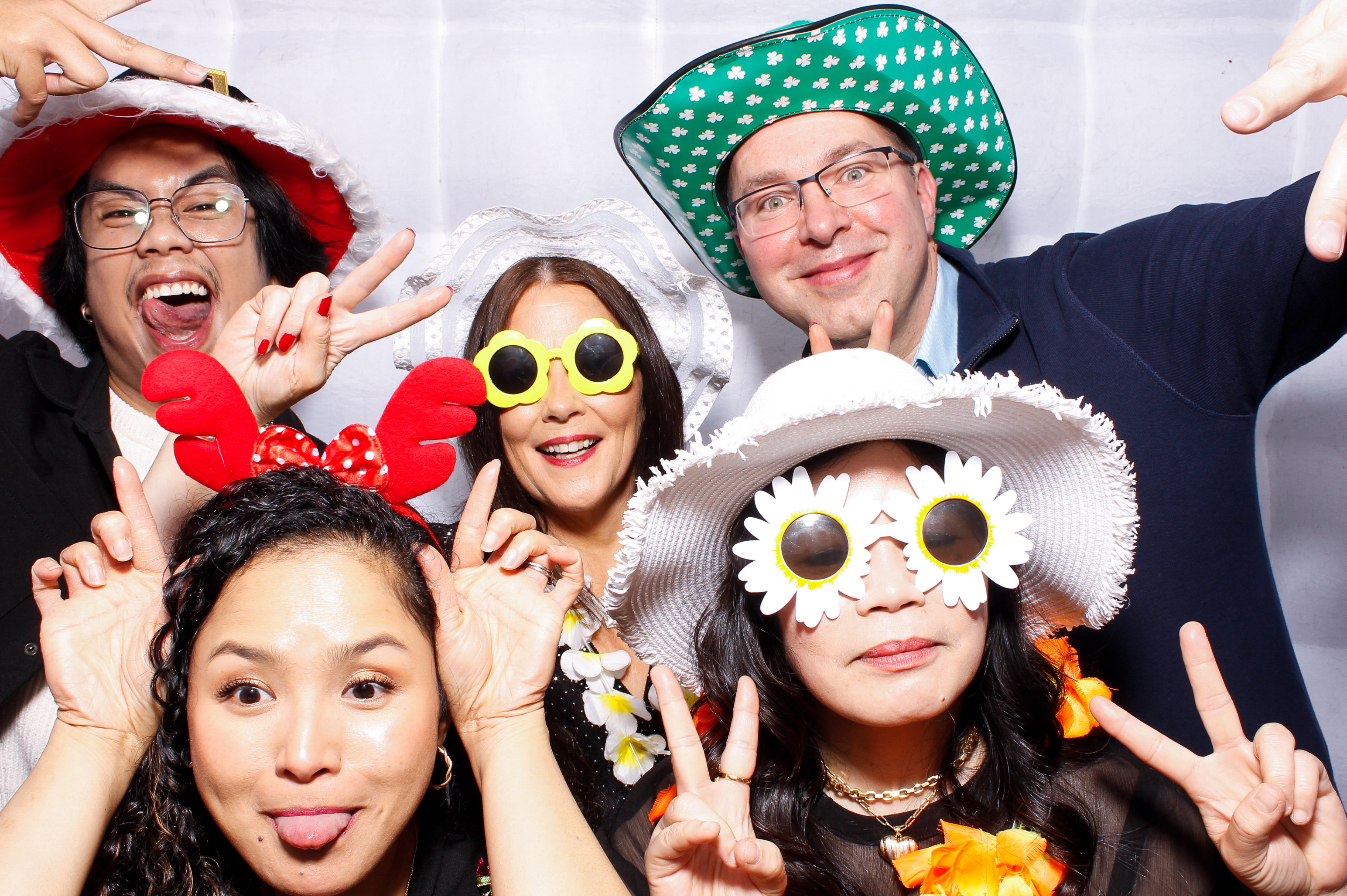 Kingsbridge Healthcare Group Christmas Party 2025 | View more photos from the event at gallery.snapmagic.ie/u/SnapMagic/Kingsbridge-Healthcare-Group-Christmas-Party-2025