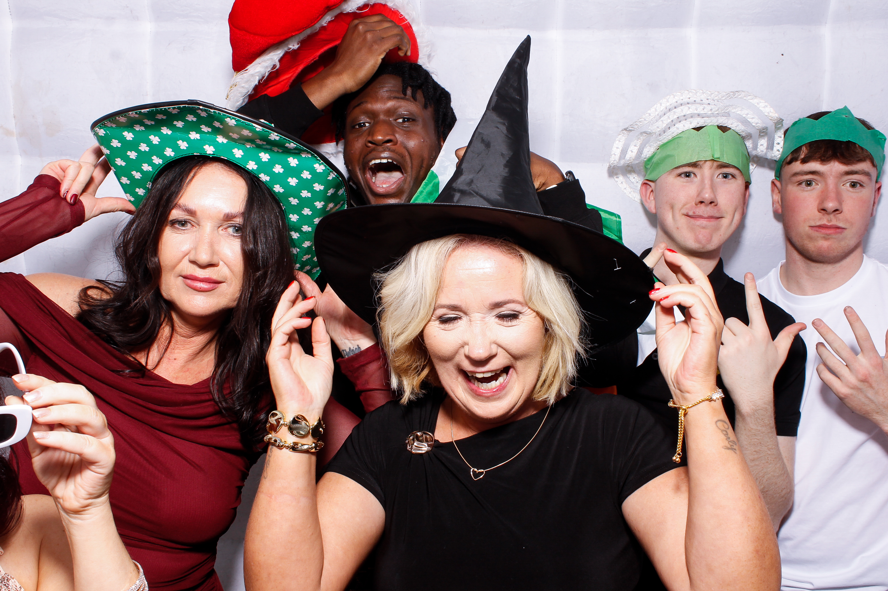 Kingsbridge Healthcare Group Christmas Party 2025 | View more photos from the event at gallery.snapmagic.ie/u/SnapMagic/Kingsbridge-Healthcare-Group-Christmas-Party-2025