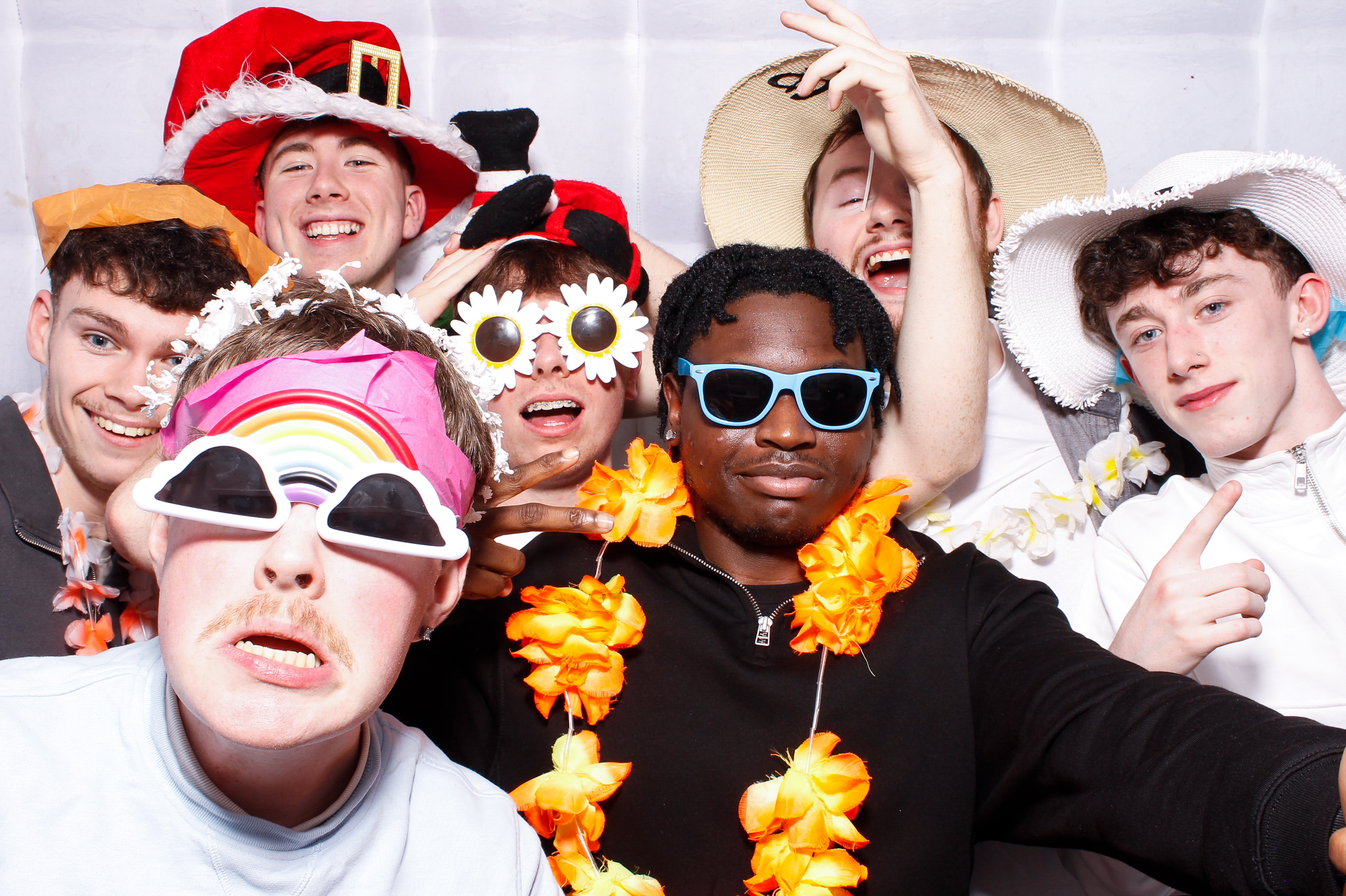 Kingsbridge Healthcare Group Christmas Party 2025 | View more photos from the event at gallery.snapmagic.ie/u/SnapMagic/Kingsbridge-Healthcare-Group-Christmas-Party-2025