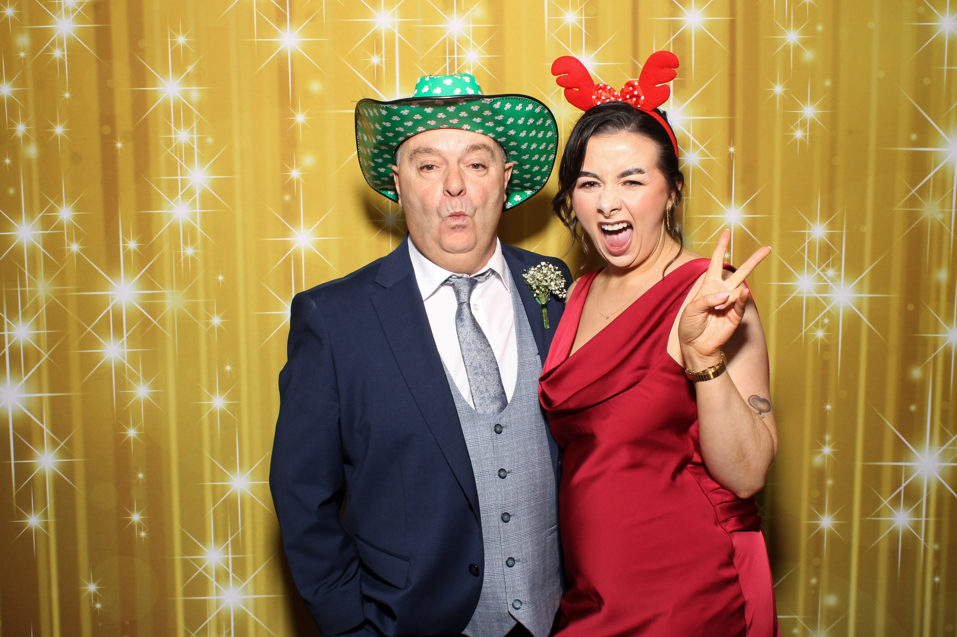 Laura & Raj | View more photos from the event at gallery.snapmagic.ie/u/SnapMagic/Laura-Raj