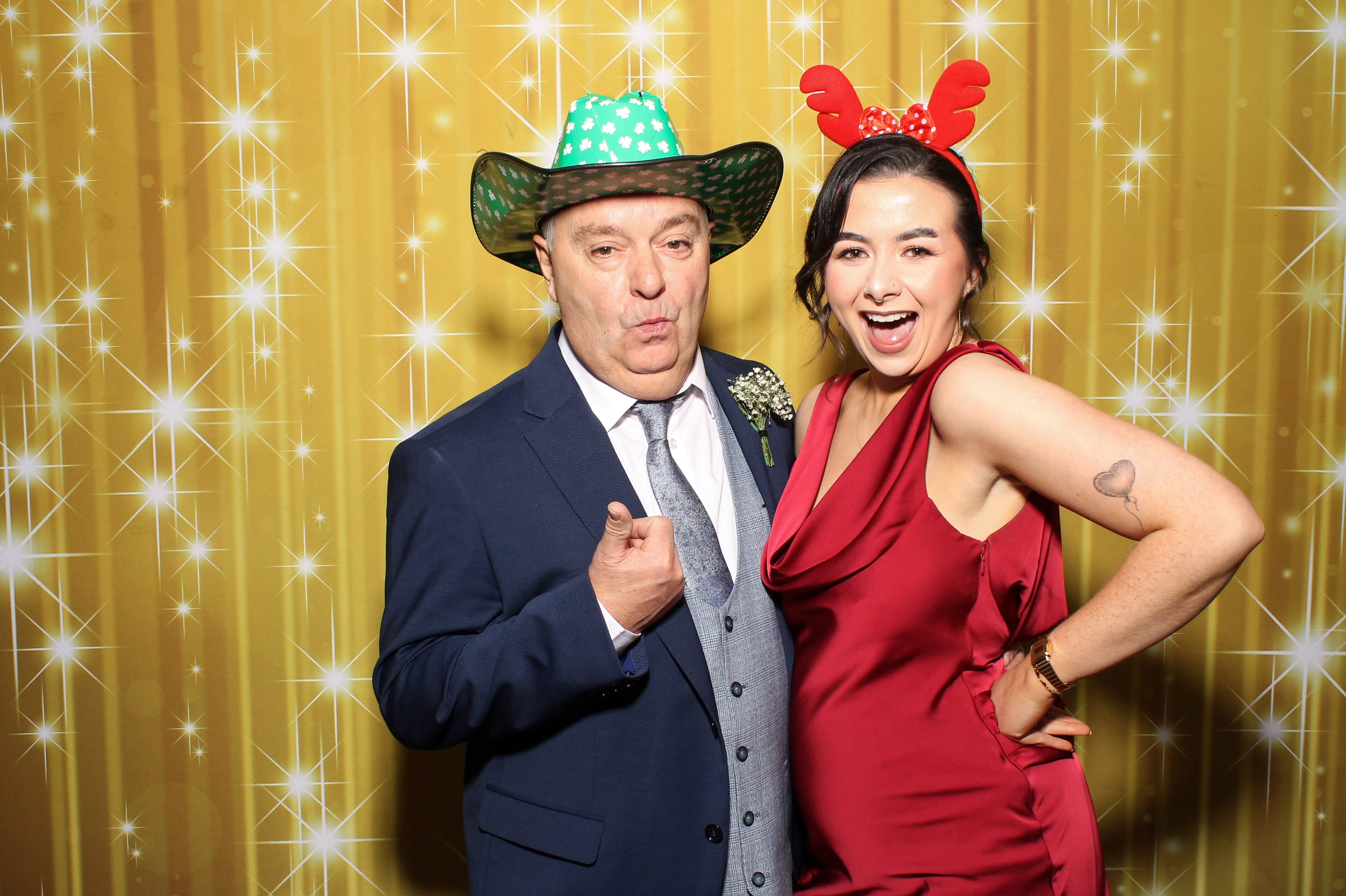 Laura & Raj | View more photos from the event at gallery.snapmagic.ie/u/SnapMagic/Laura-Raj