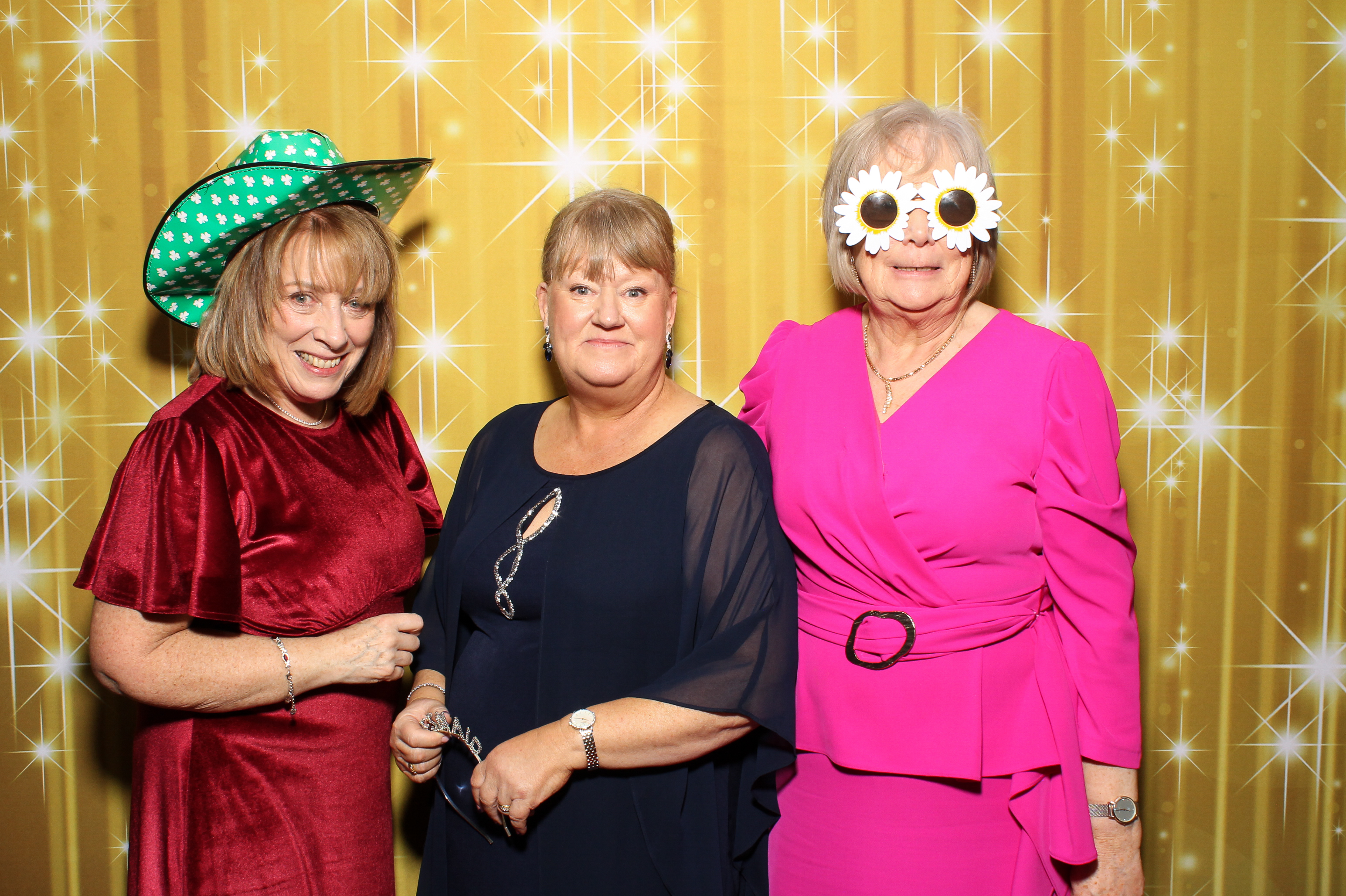 Laura & Raj | View more photos from the event at gallery.snapmagic.ie/u/SnapMagic/Laura-Raj